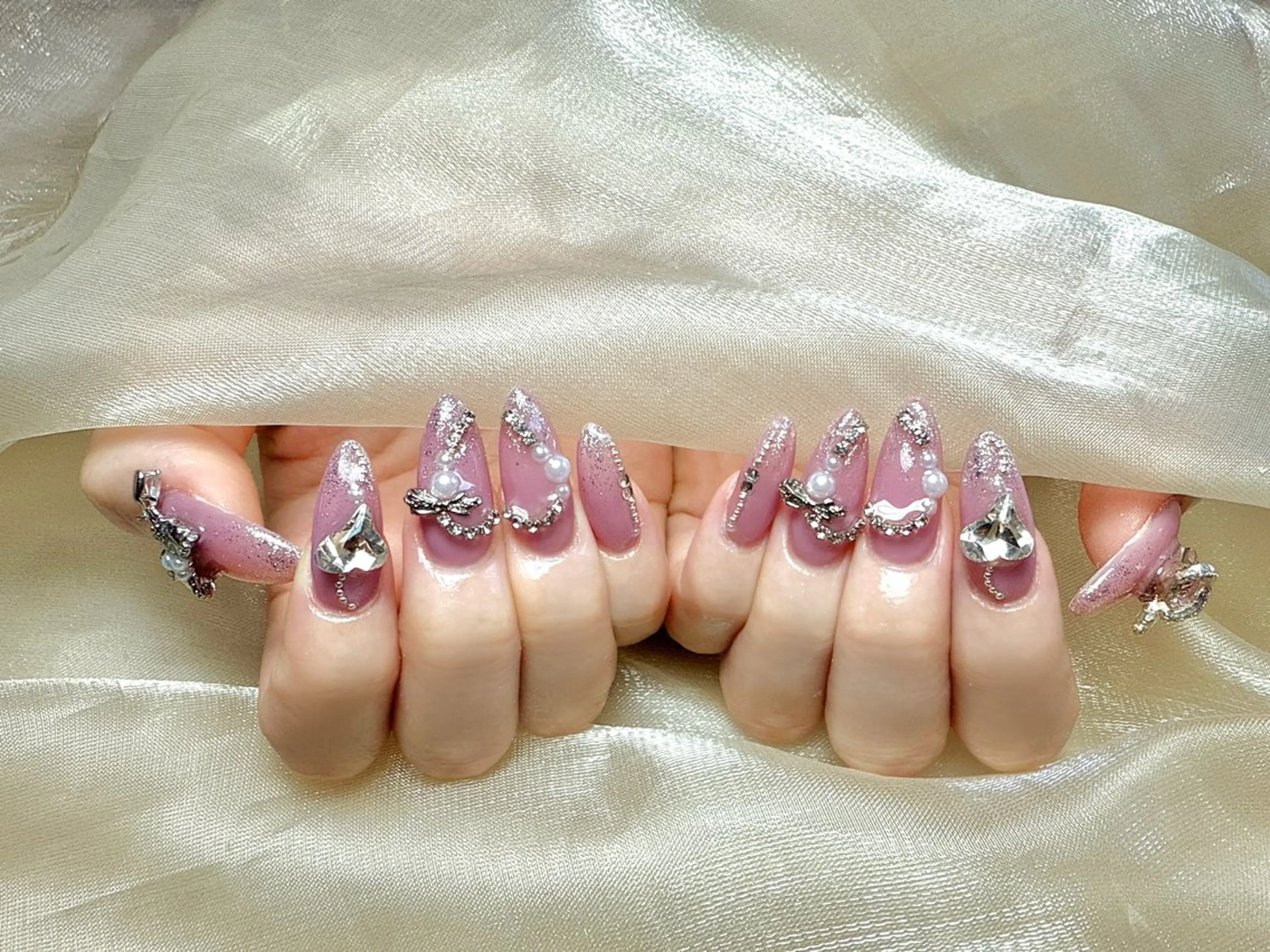 ネイル 持ち込み ハンドネイル ハンドケア L.Nail所属・L. Nailのネイルデザイン