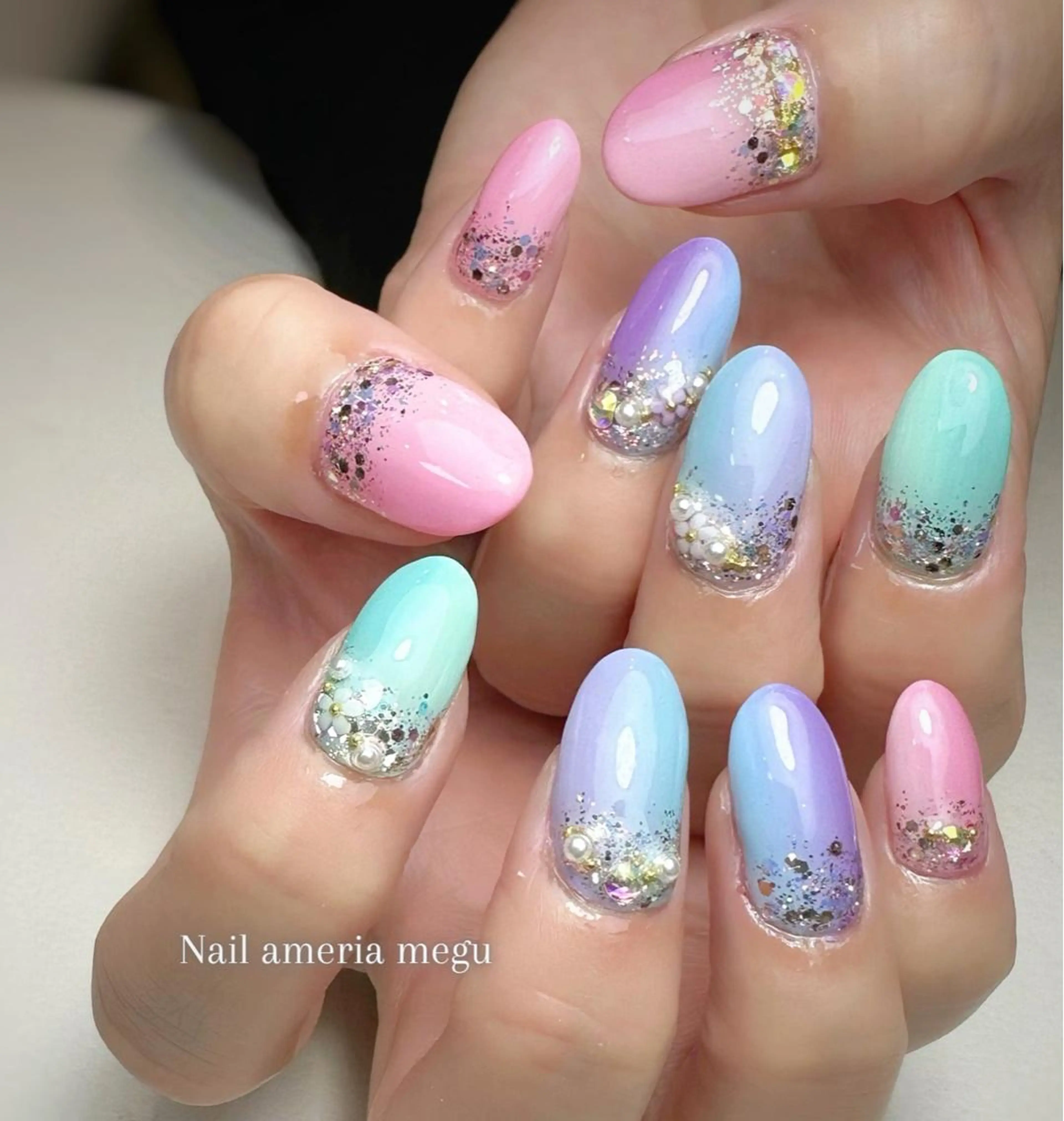ネイル グラデーション ハンドネイル Nail ameria megu所属・ameria meguのネイルデザイン