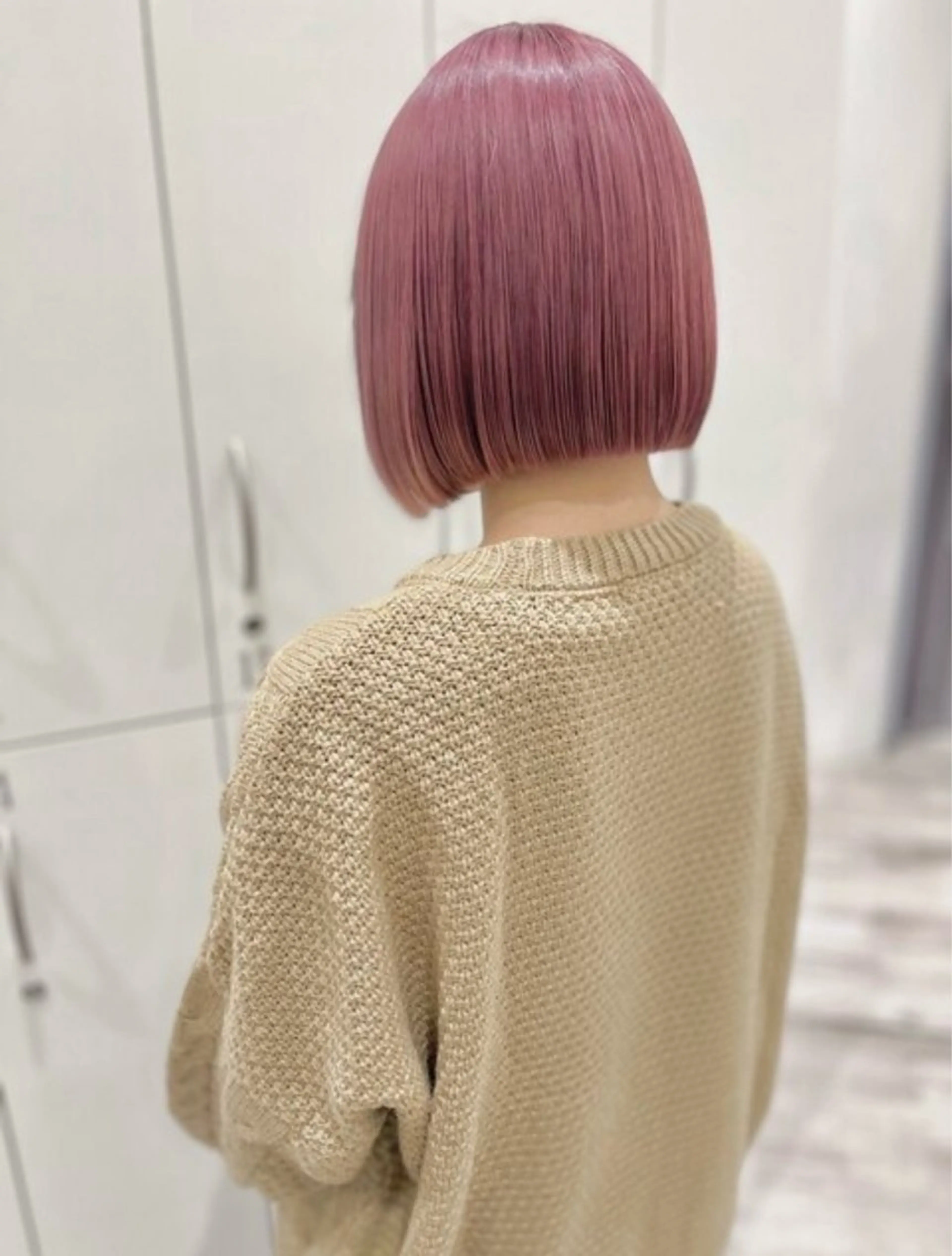 ショート カラー 村山 佳穂のヘアスタイル