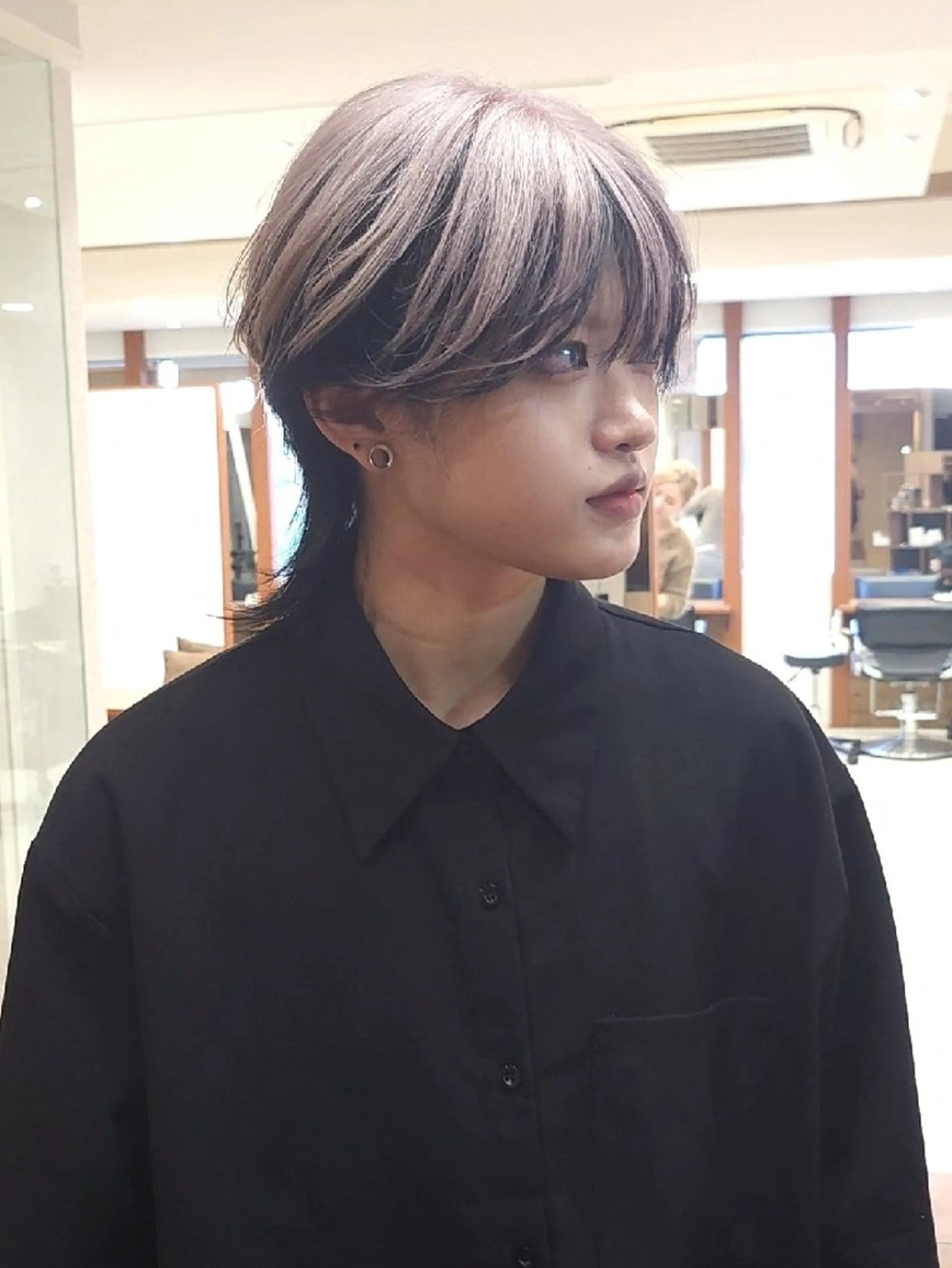 ショート カラー ピンクカラー ホワイトピンク ウルフカット ヘアカラー トリートメント LYLICK所属・ケアブリーチ特化 same 🦈のヘアスタイル