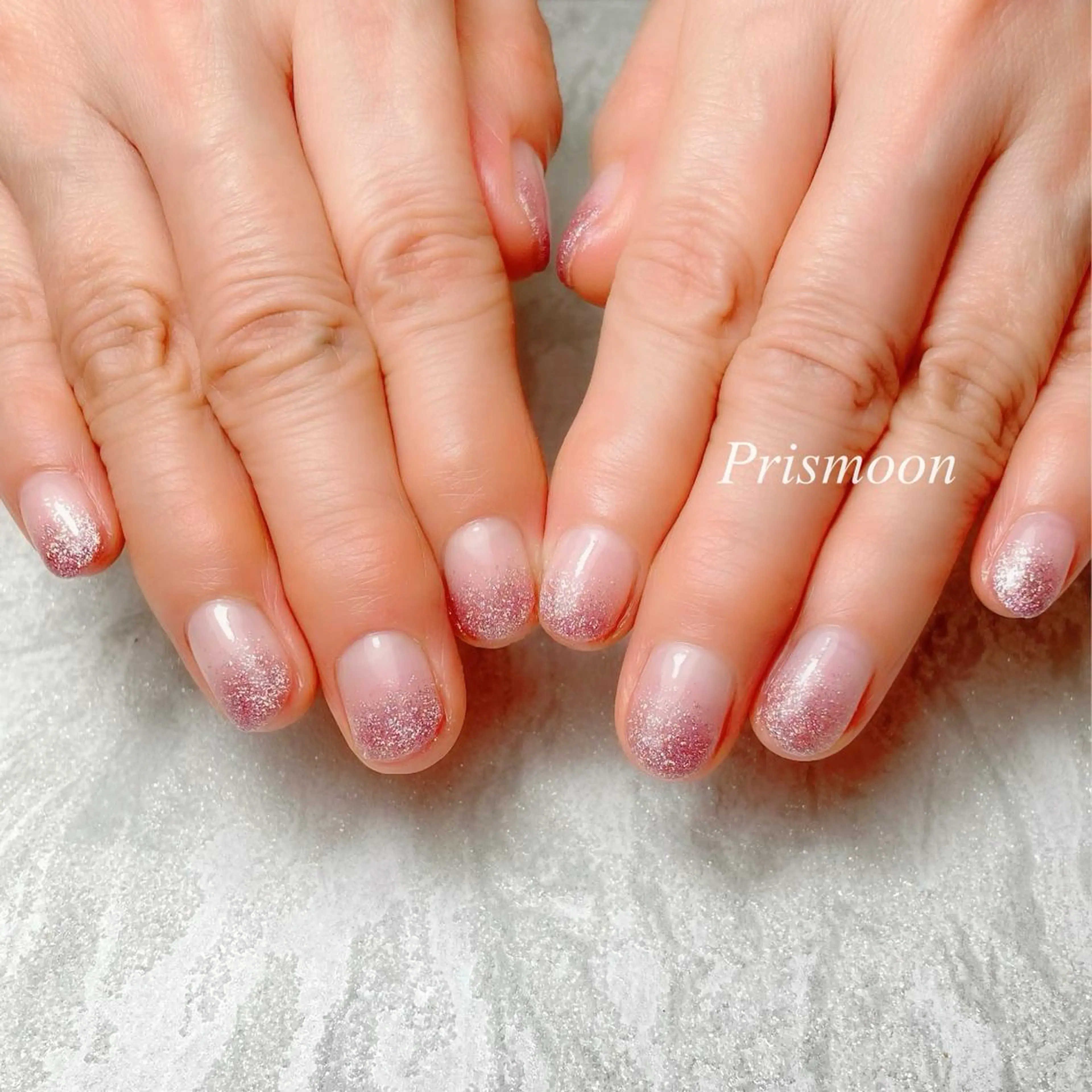 ネイル グラデーション ラメ(グリッター) ラメグラデーション ハンドネイル Prismoon  Nail所属・Prismoon Nailのネイルデザイン