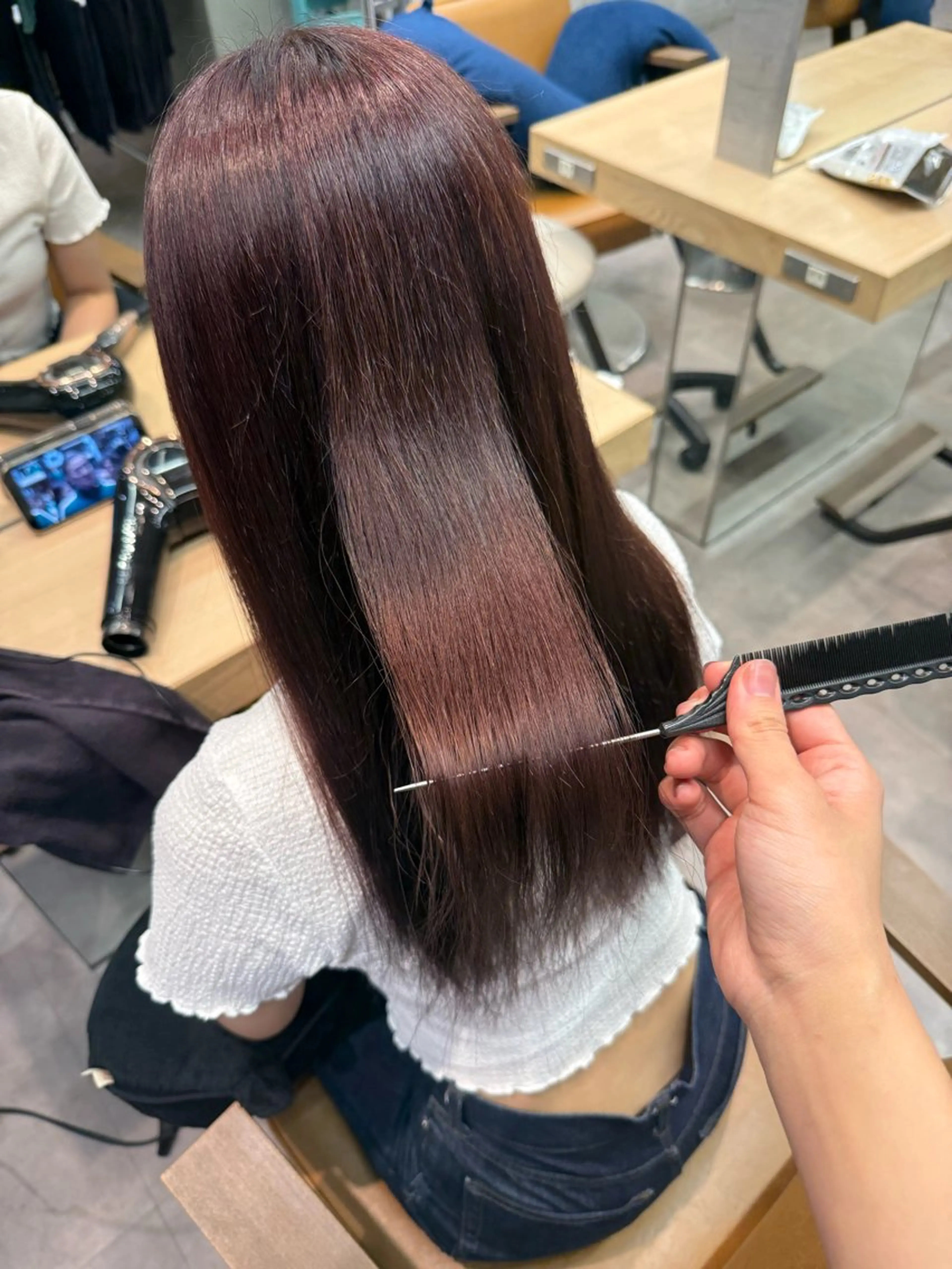 【10月限定】髪質改善カラー➕アウトバストリートメント付き(お持ち帰り)の写真