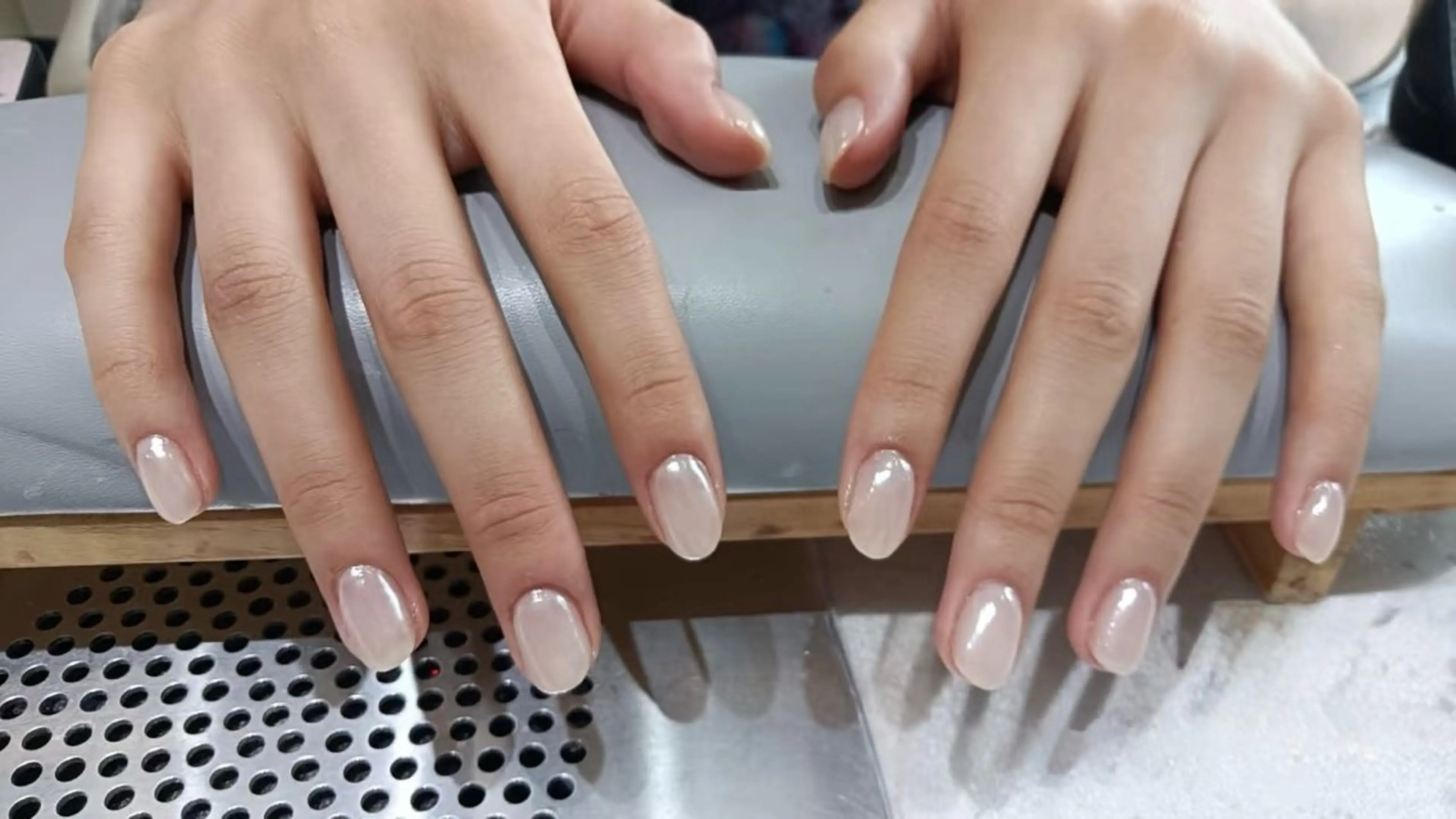 🌟HAND  【初回ソフトジェルオフ無料】最新トレンド ワンカラーオーロラの写真