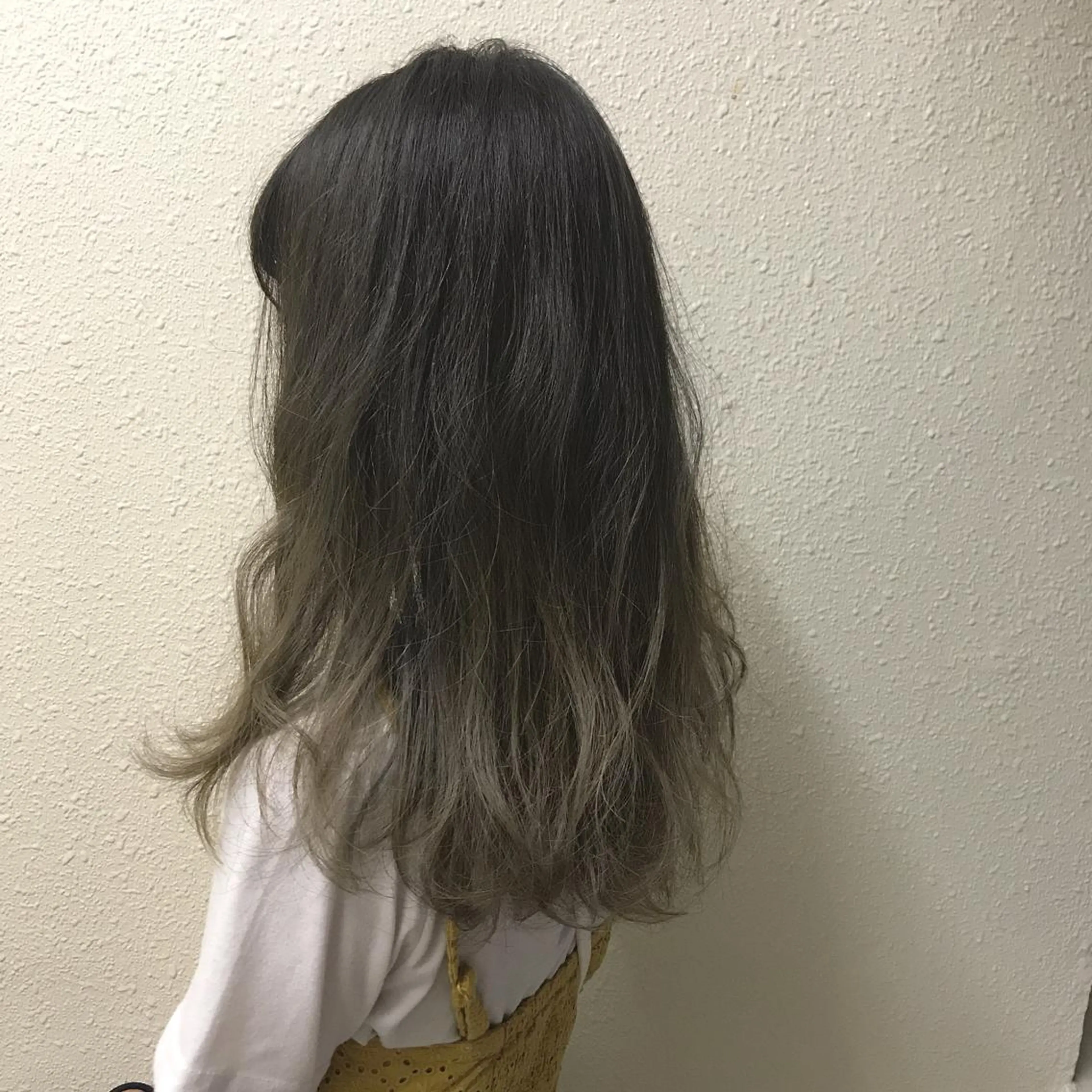 ロング カラー ブリーチ グラデーションカラー emme エミィ/立川のヘアスタイル