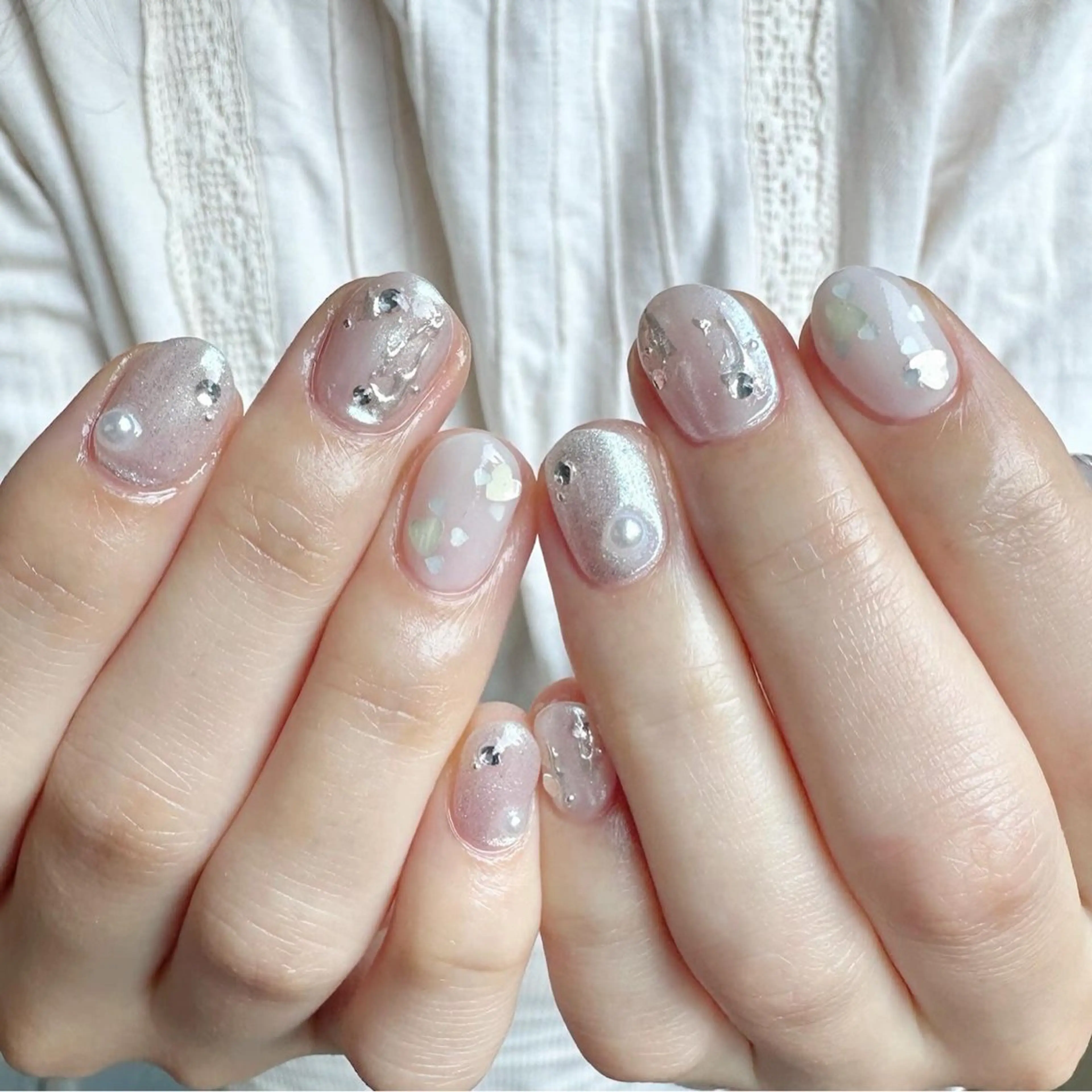 ネイル オーロラネイル 氷ネイル・うるうるネイル 韓国ネイル ミラーネイル ニュアンスネイル 🪞KAPE NAIL 🪞のネイルデザイン