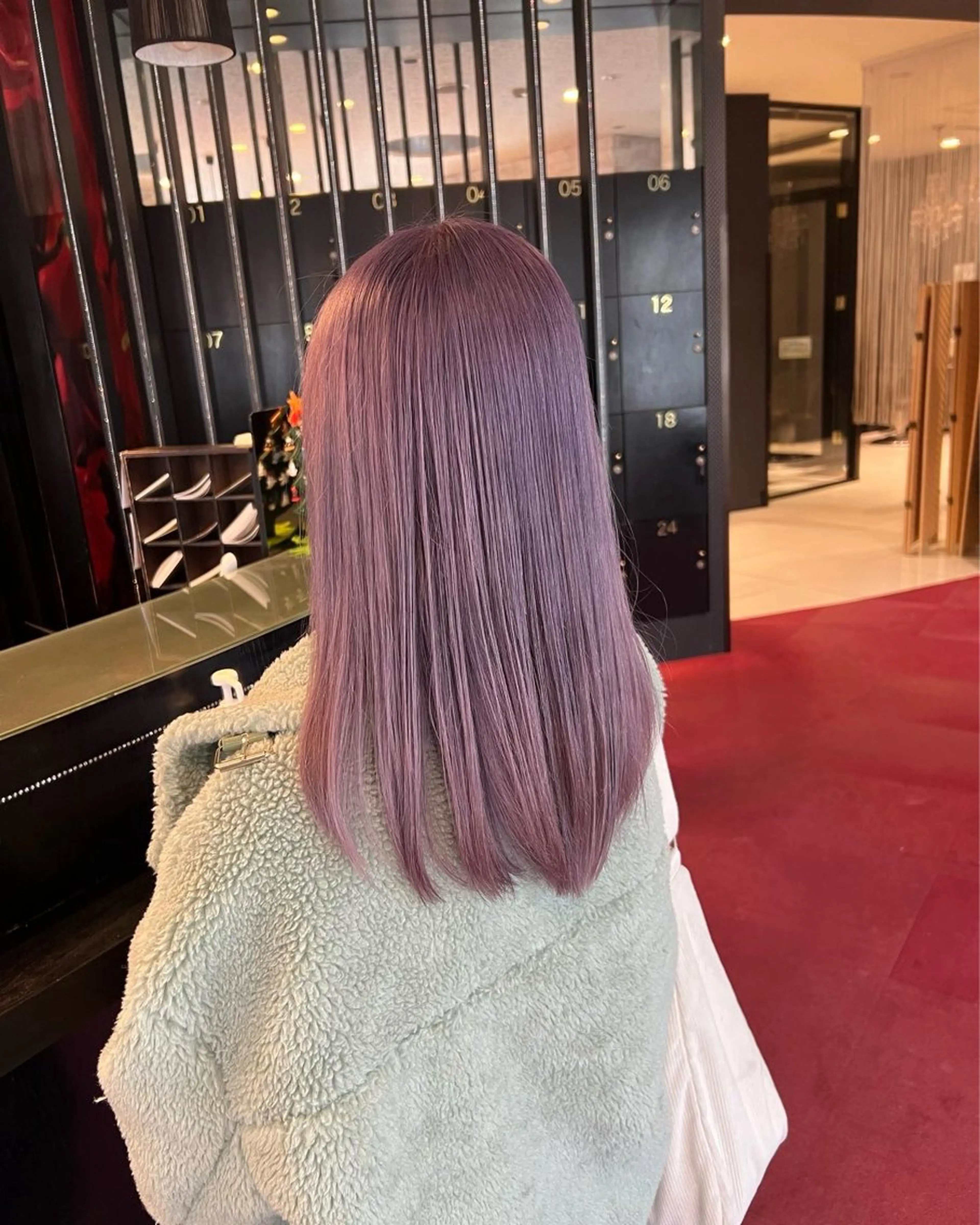 ミディアム カラー カット ヘアカラー トリートメント EARTH 三重県 四日市店所属・髪質改善/ ハイトーン/坂本拓のヘアスタイル