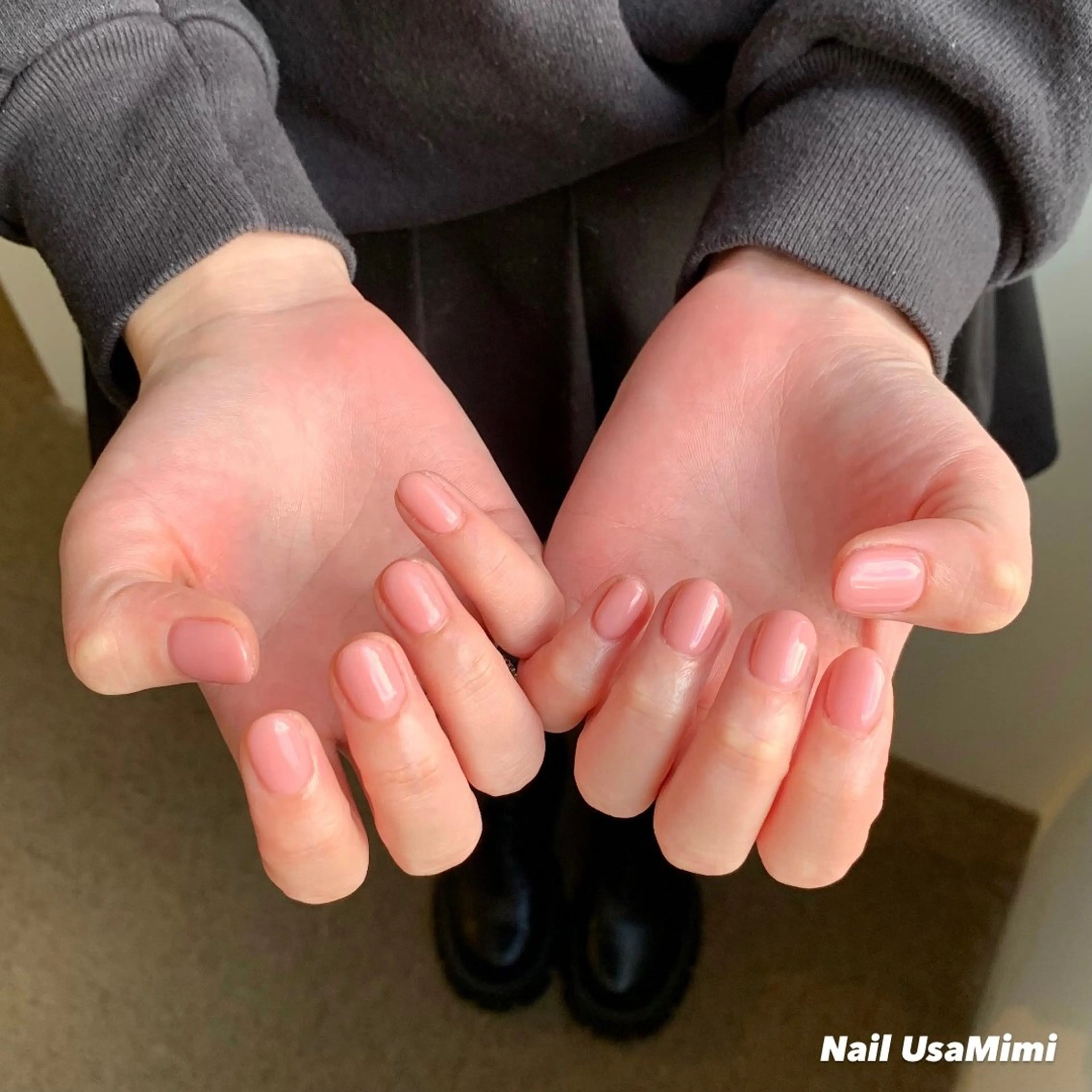 ネイル ジェルネイル マグネットネイル 持ち込み ワンカラーネイル パラジェル 本町ネイルNail UsaMimiのネイルデザイン