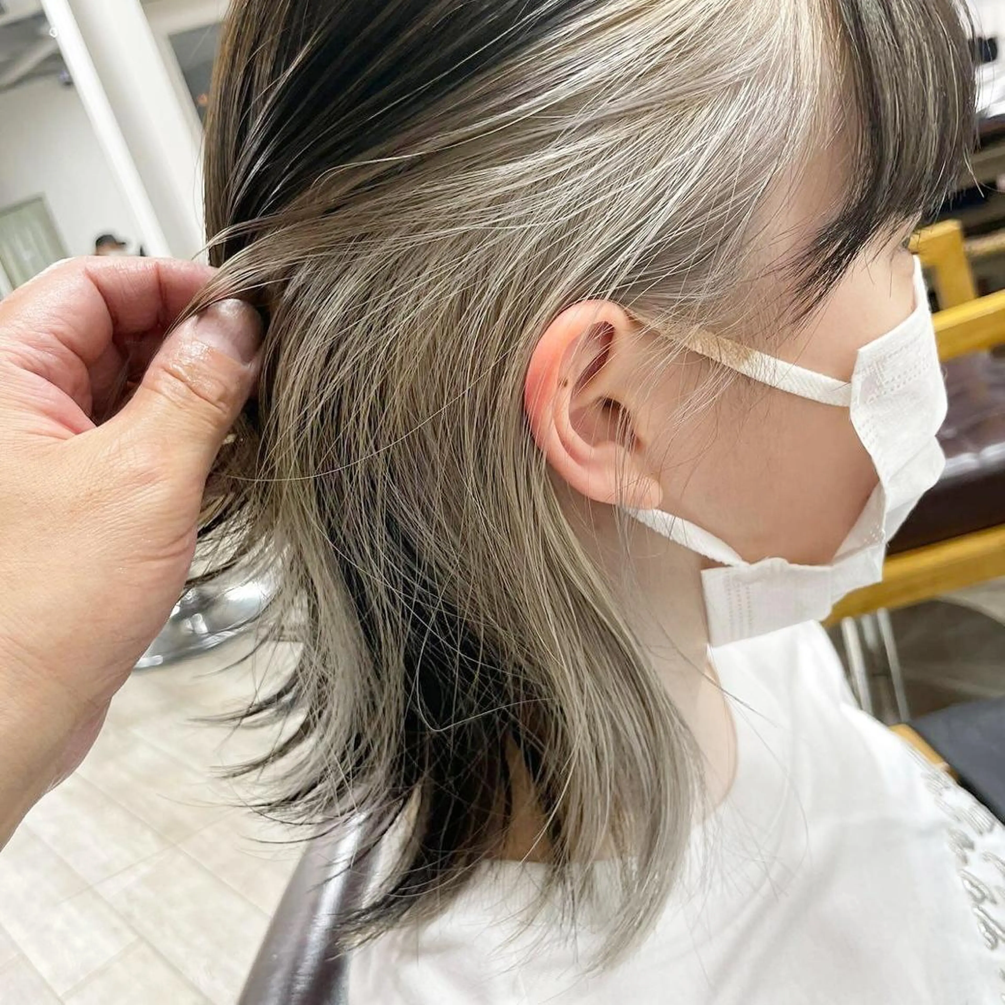 ミディアム メテオ取扱✨美髪 矯正✨HiroNYのヘアスタイル