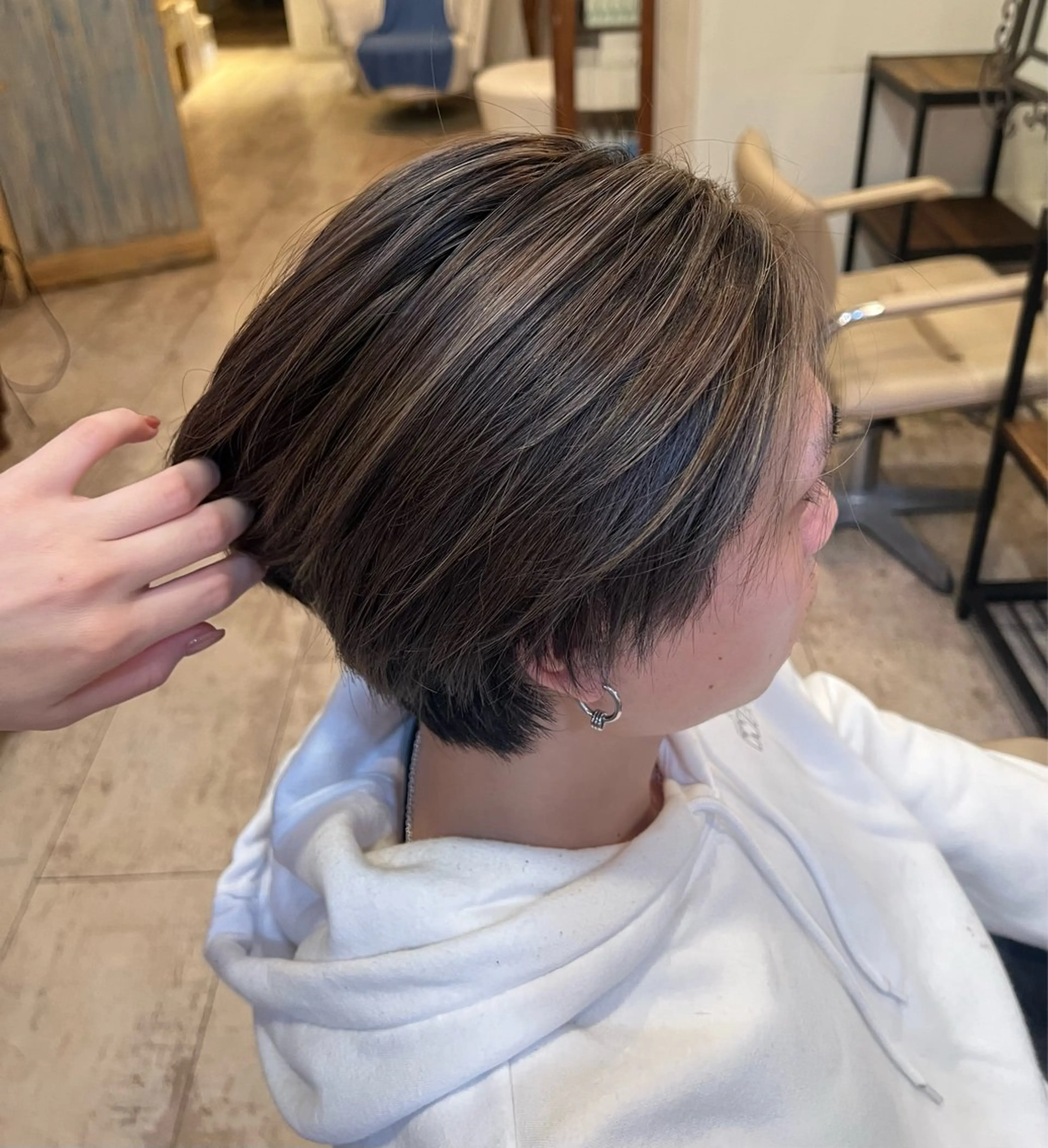 カラー メンズ メンズハイライト マッシュ ハイライトカラー ARISE by A.Design所属・ARISE, akane🪽のヘアスタイル