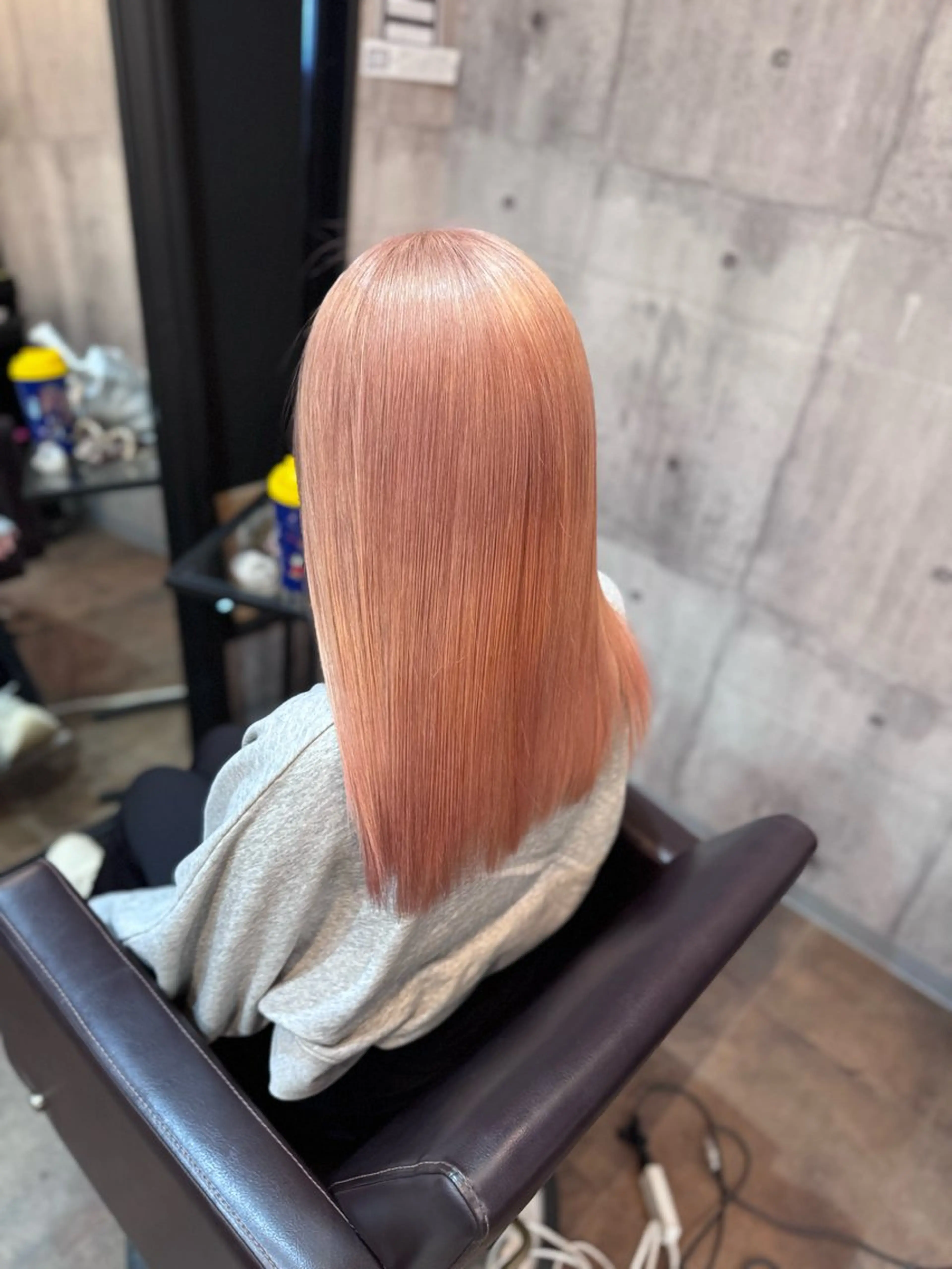 カラー ブリーチ えりな・安心 ・丁寧な美容師🌱のヘアスタイル