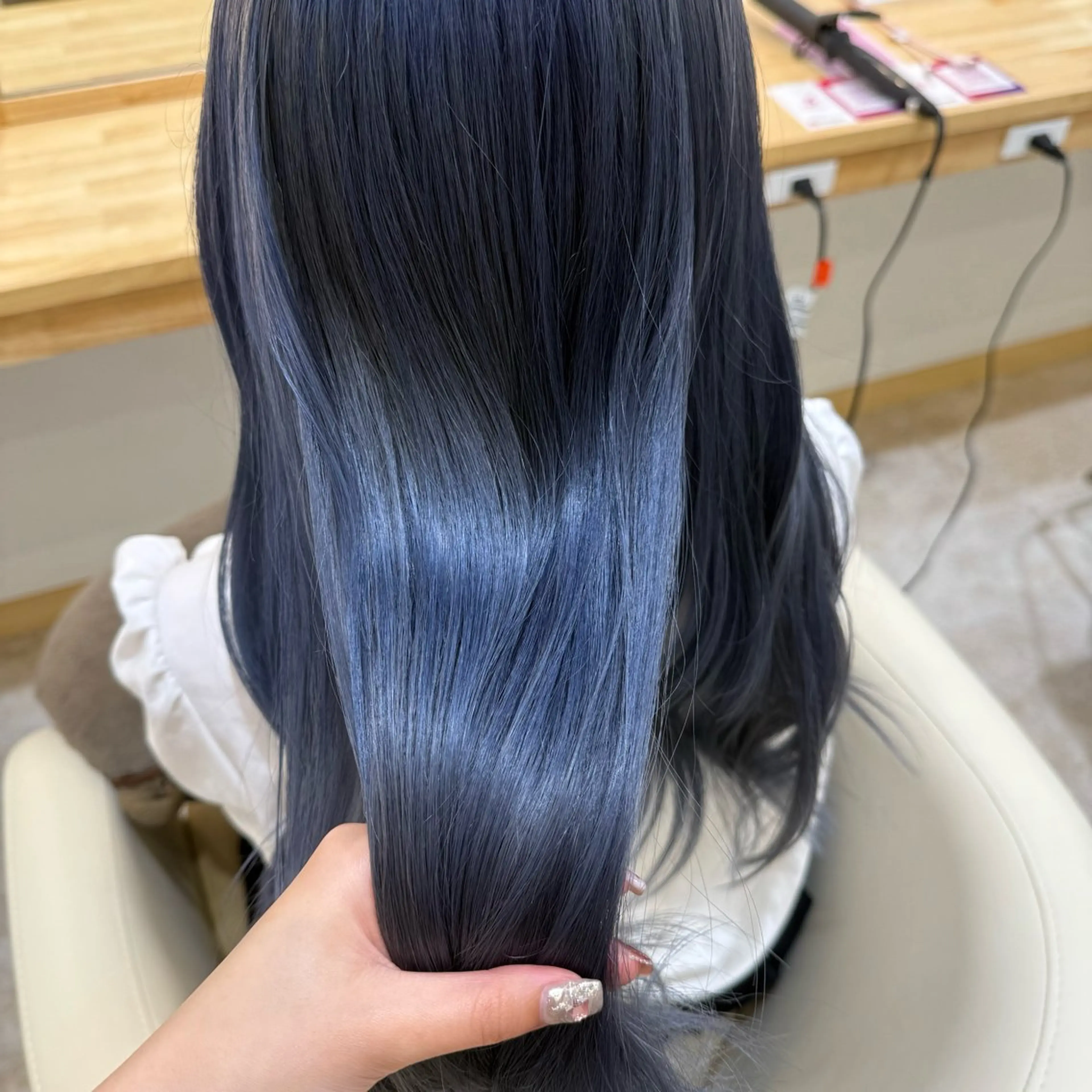 セミロング カラー カット ヘアカラー トリートメント 柔らかいcolor ￤韓国￤🩰マユ🩰のヘアスタイル