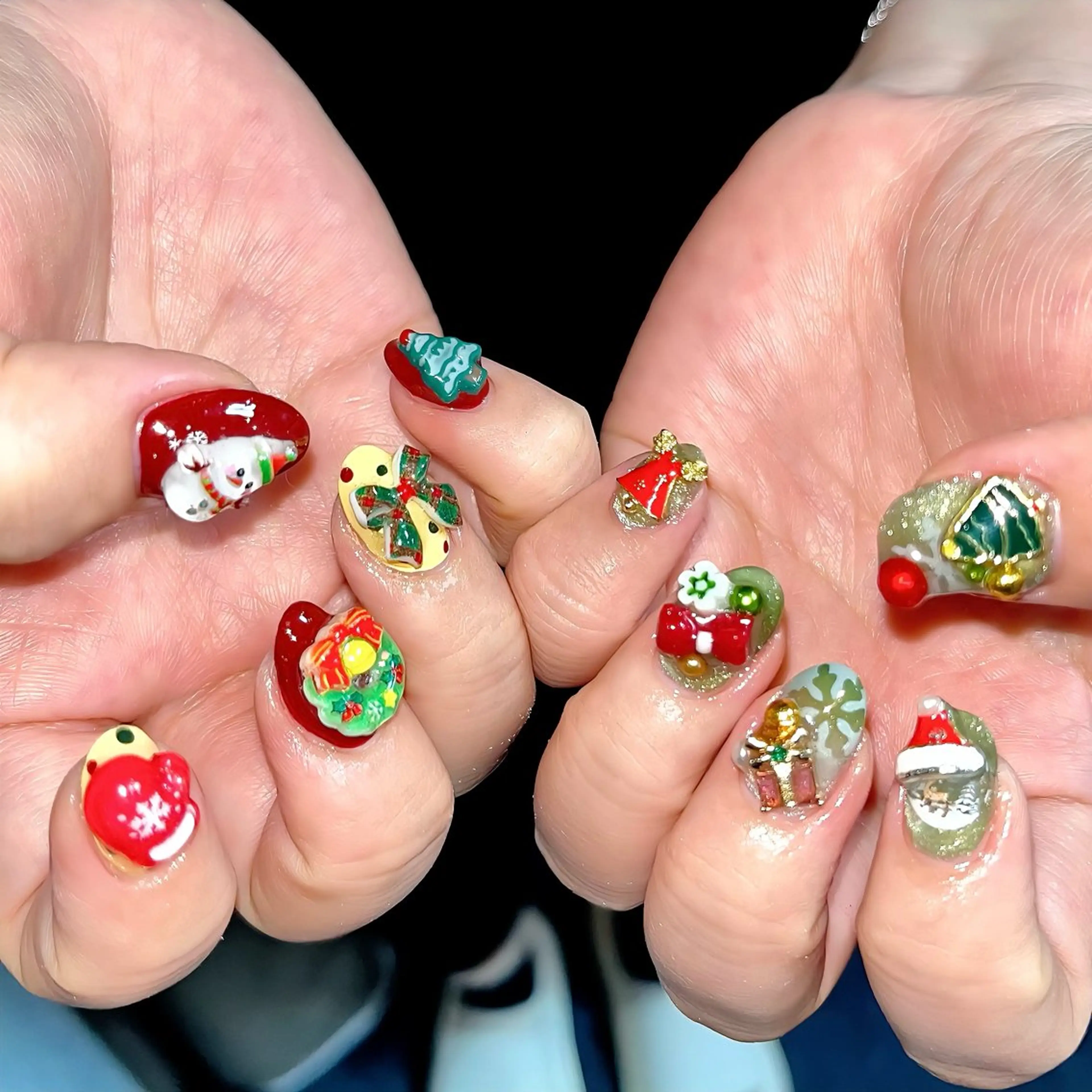 ネイル チークネイル ハート ニュアンスネイル ワンホンネイル 冬ネイル ハンドネイル 🫧OPELIA NAIL渋谷🫧のネイルデザイン