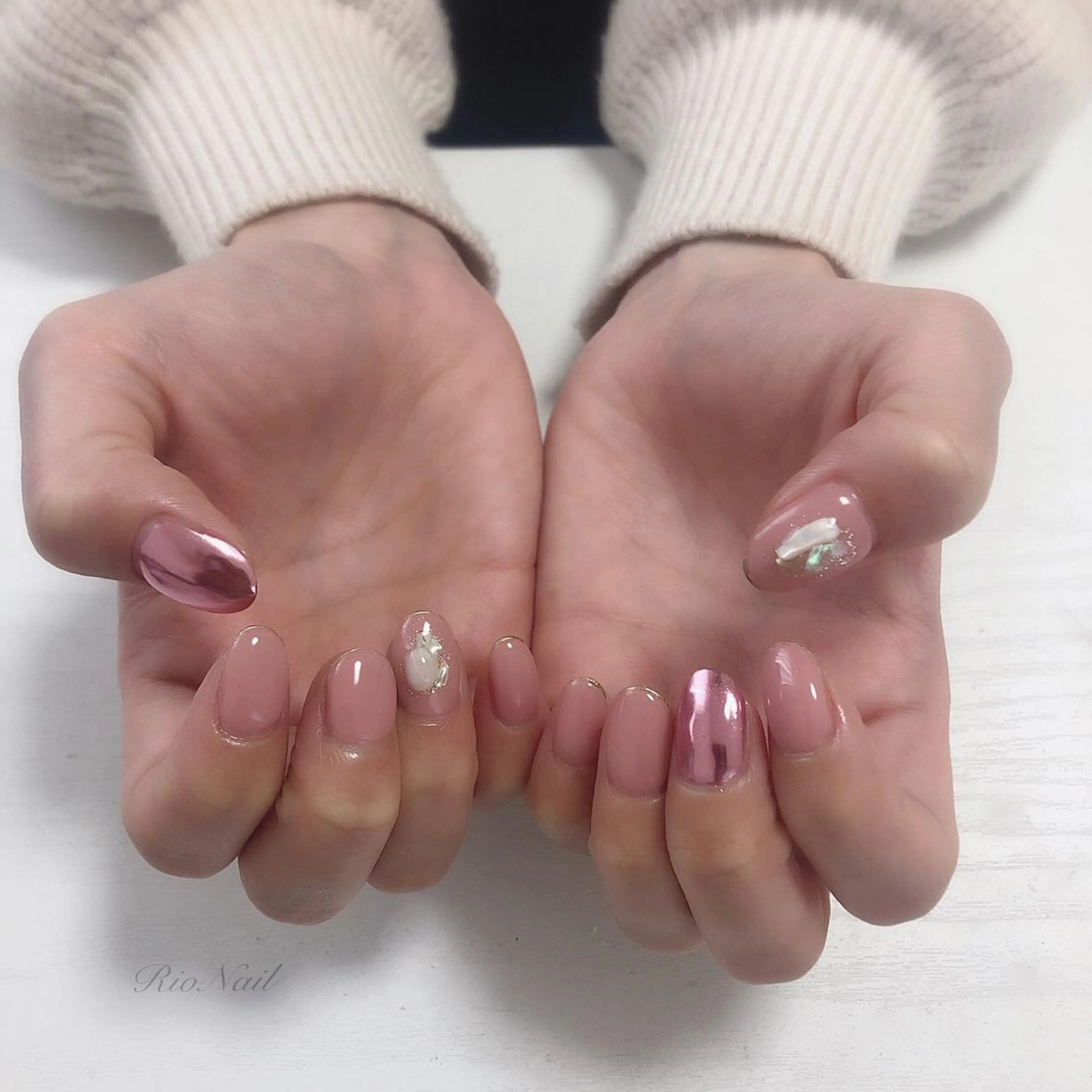 ネイル KISHIKAWA MEGUMIのネイルデザイン