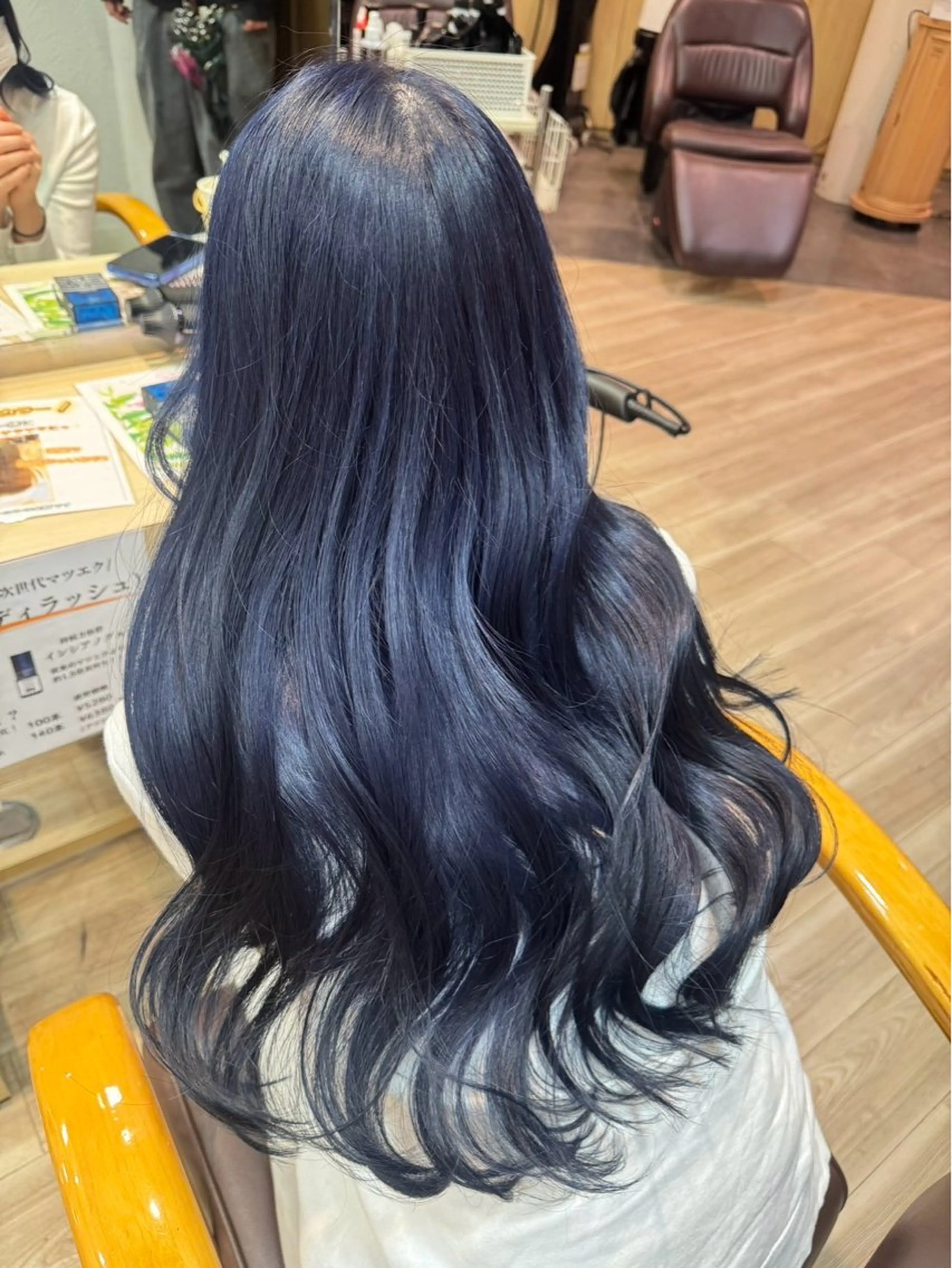 ロング ショートボブ ロングレイヤー アッシュ ボブ 顔周りカット attrait所属・attrait🍀 福田憂也のヘアスタイル