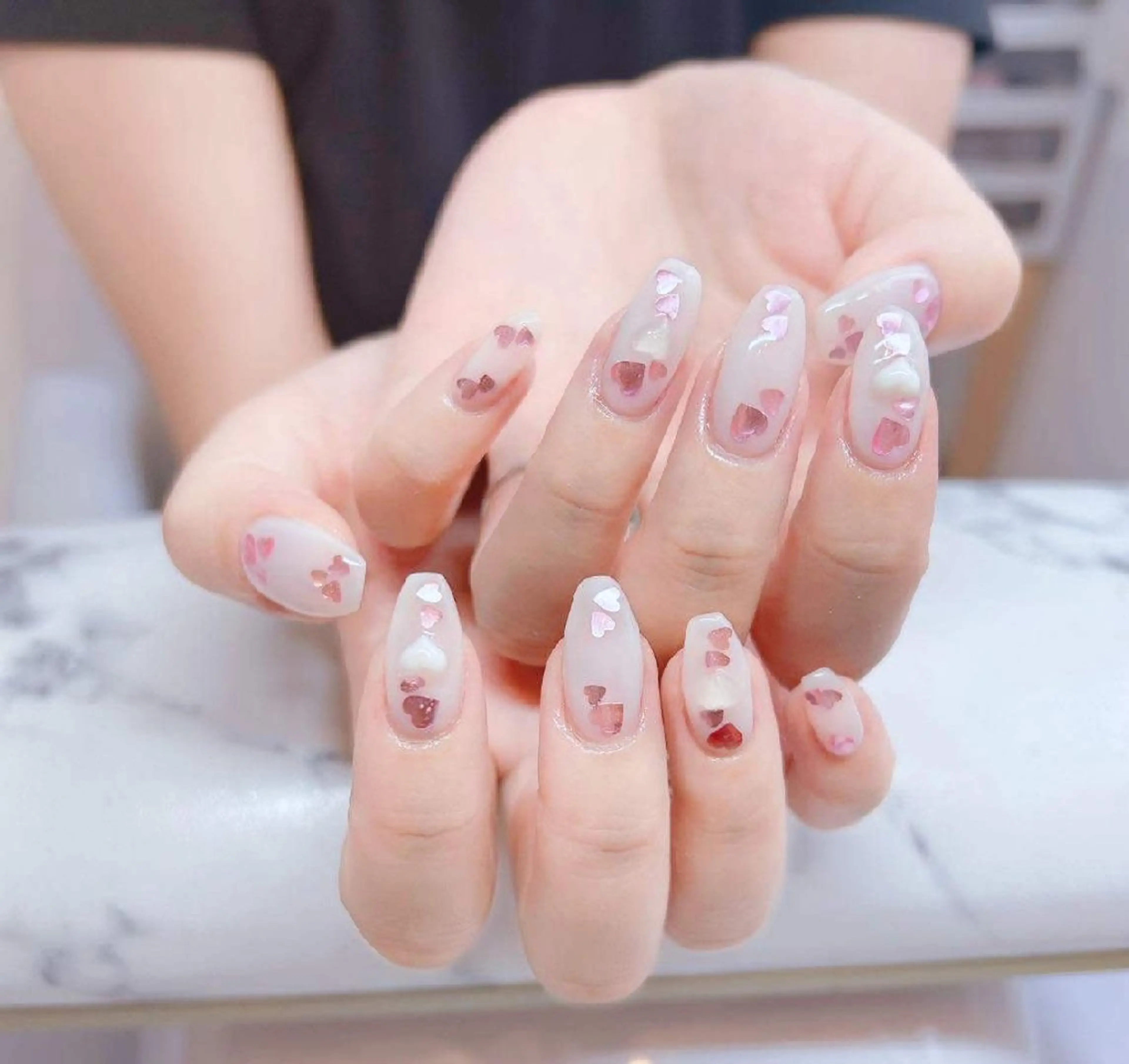 ネイル 持ち込み ネイルサロンred veil所属・RiRi  ネイルサロンのネイルデザイン