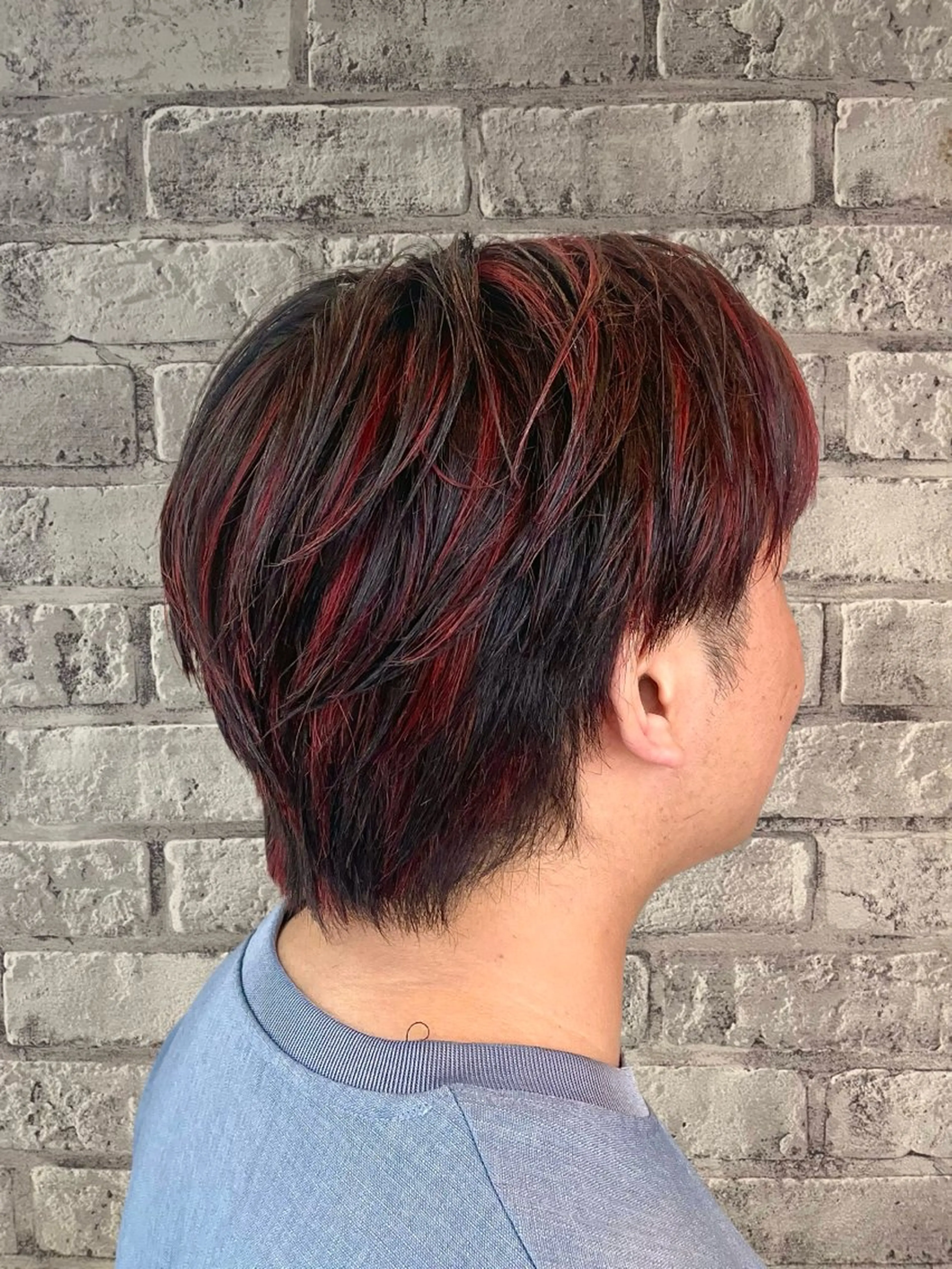 ショート カラー メンズ メンズブリーチ メンズハイライト ブリーチ ケアブリーチ ハイライトカラー カット ヘアカラー トリートメント メンズスタイル / 宮澤蓮のヘアスタイル