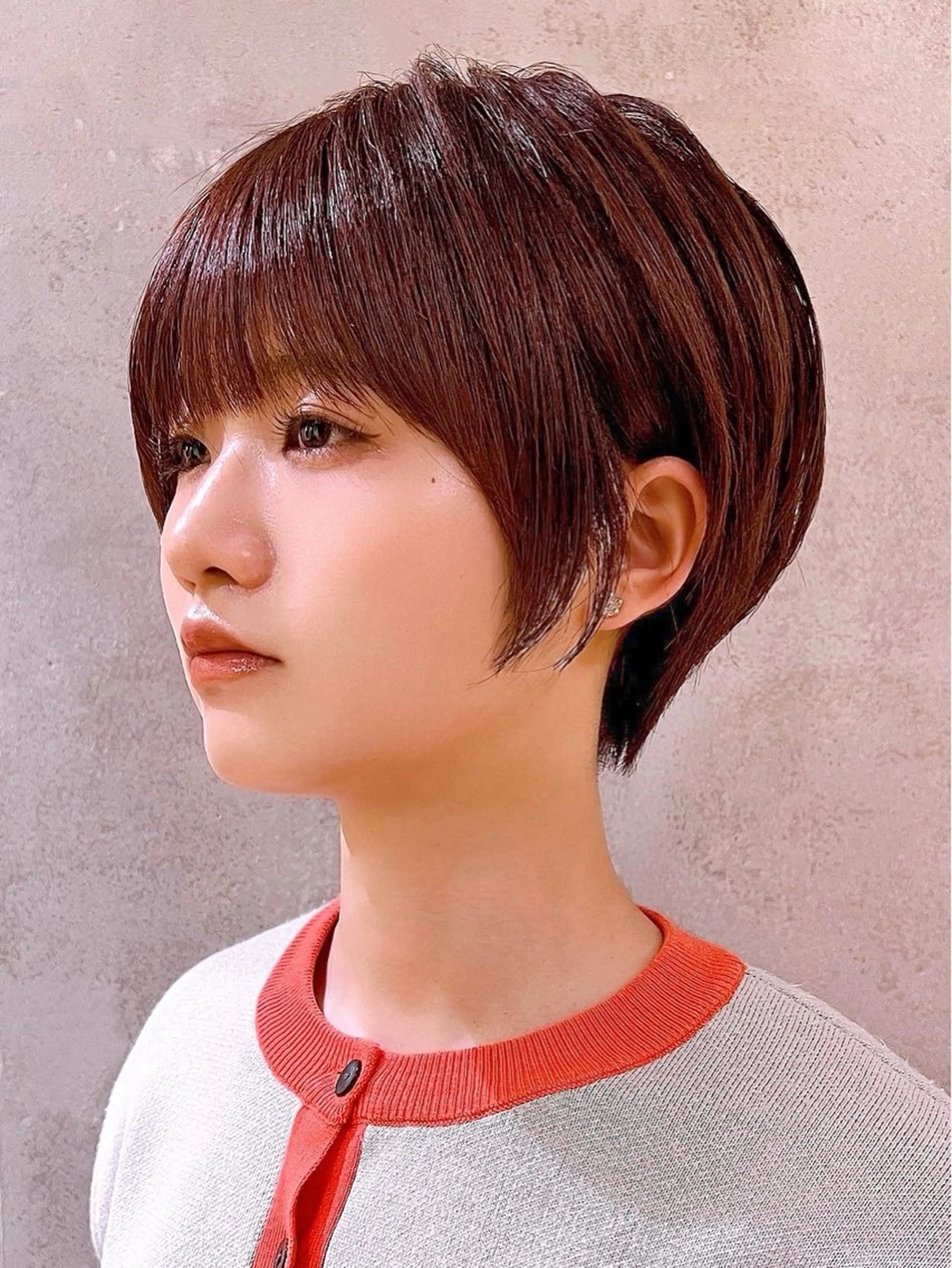 ショート Say.石川葵 ショートボブ前髪のヘアスタイル