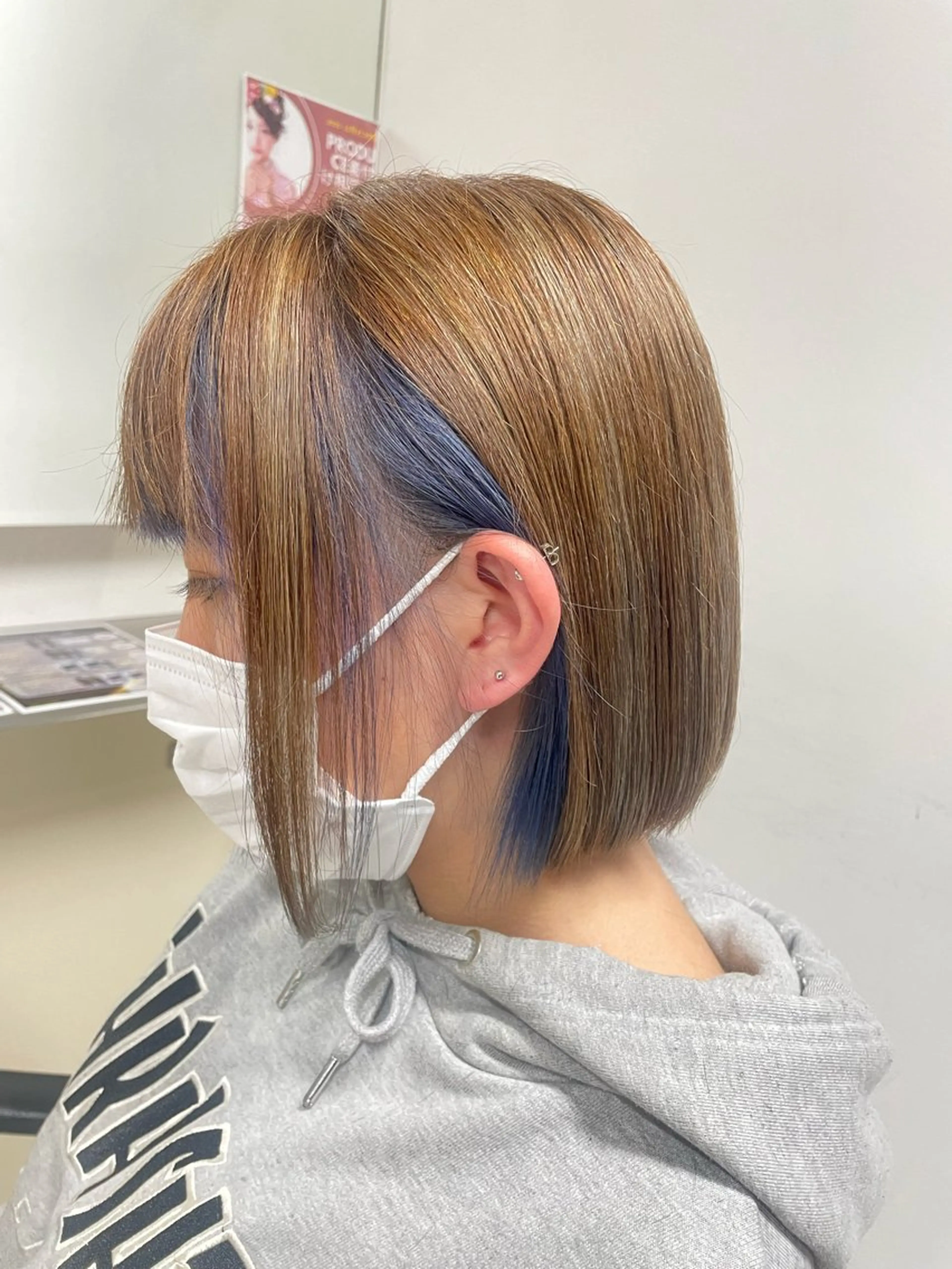 ショート カラー インナーカラー まとまらない髪に🌼 髪質改善｜長島 彩瑛のヘアスタイル