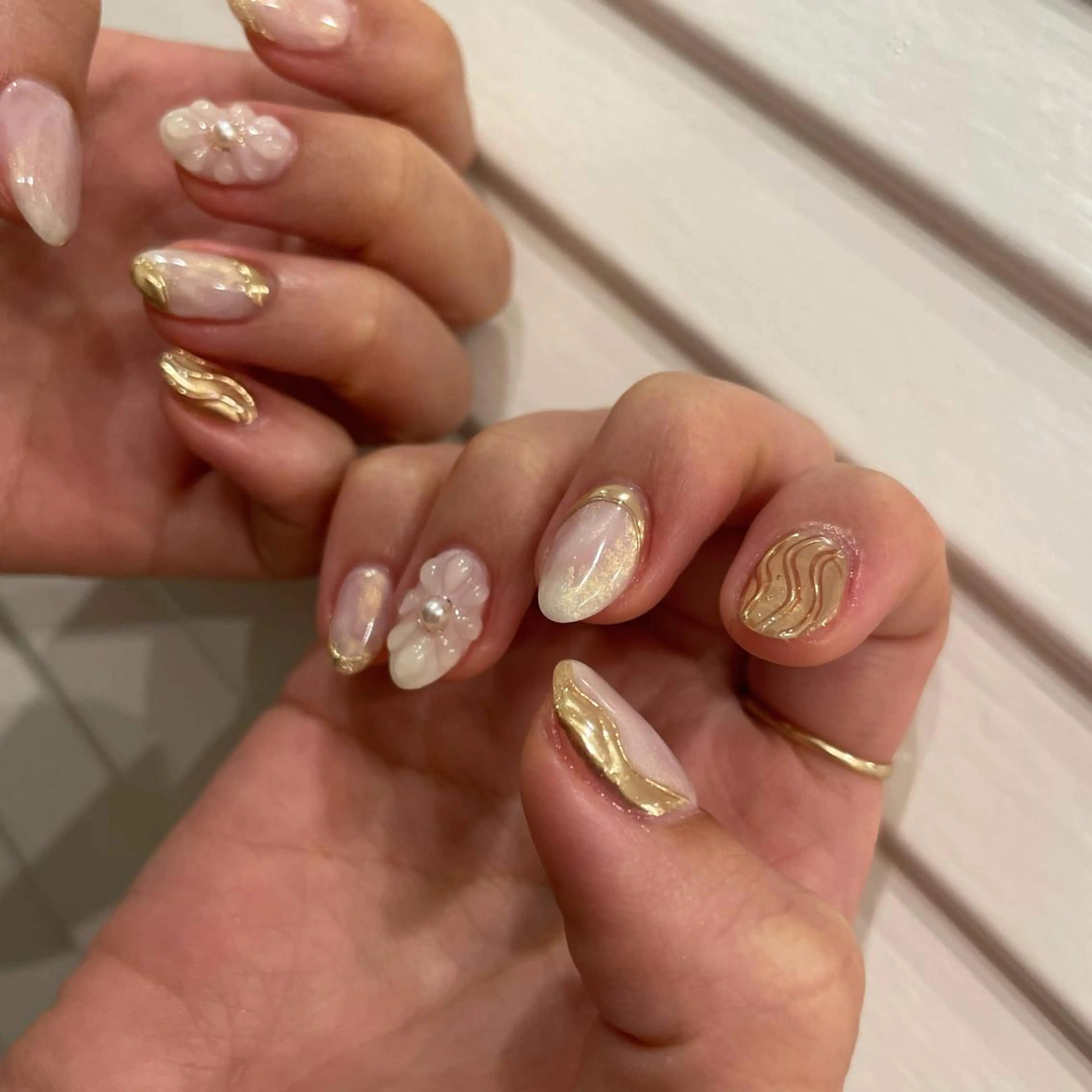 ネイル フラワーネイル ぷっくりネイル ハンドネイル miu nail所属・MIUNail YUMIのネイルデザイン