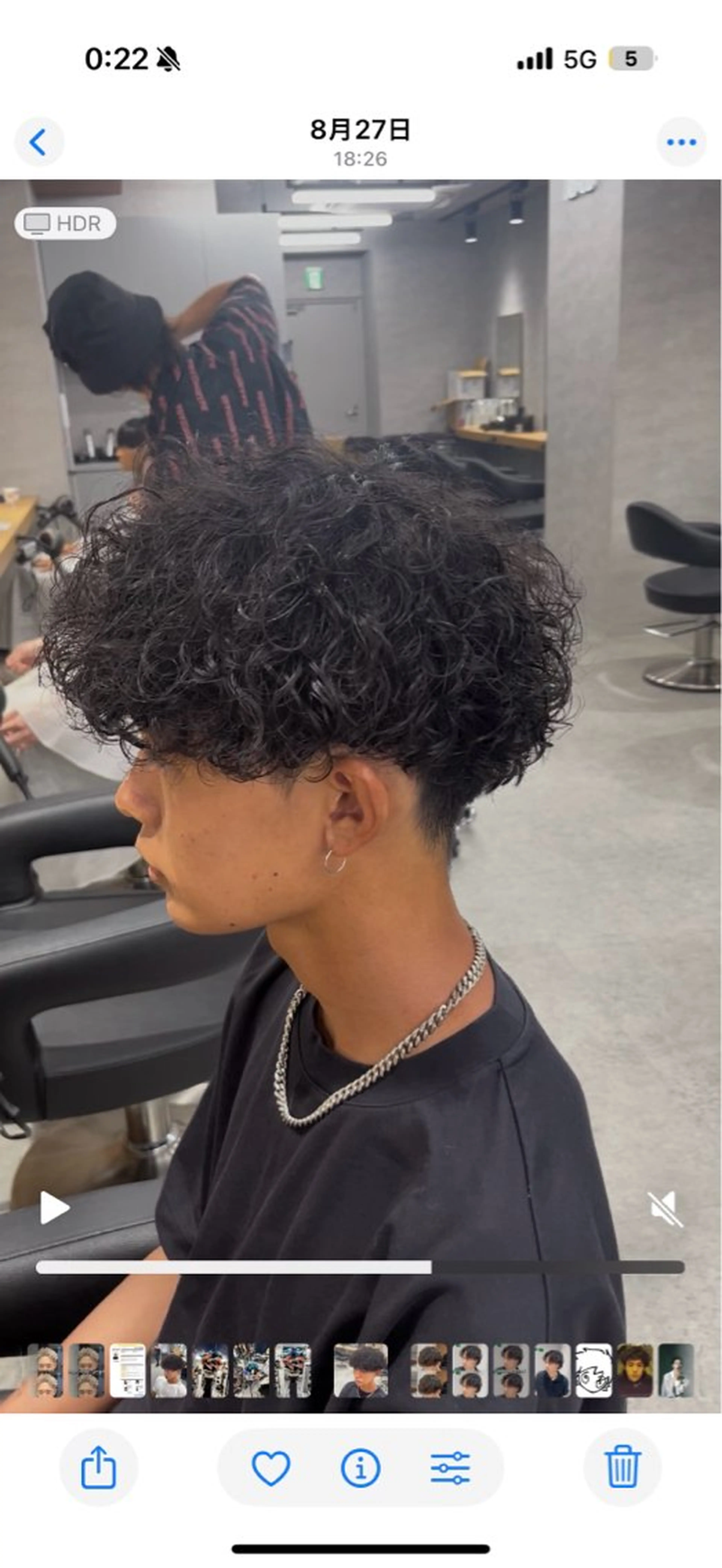 ショート パーマ メンズ 波巻きパーマ 朝崎倭斗のヘアスタイル