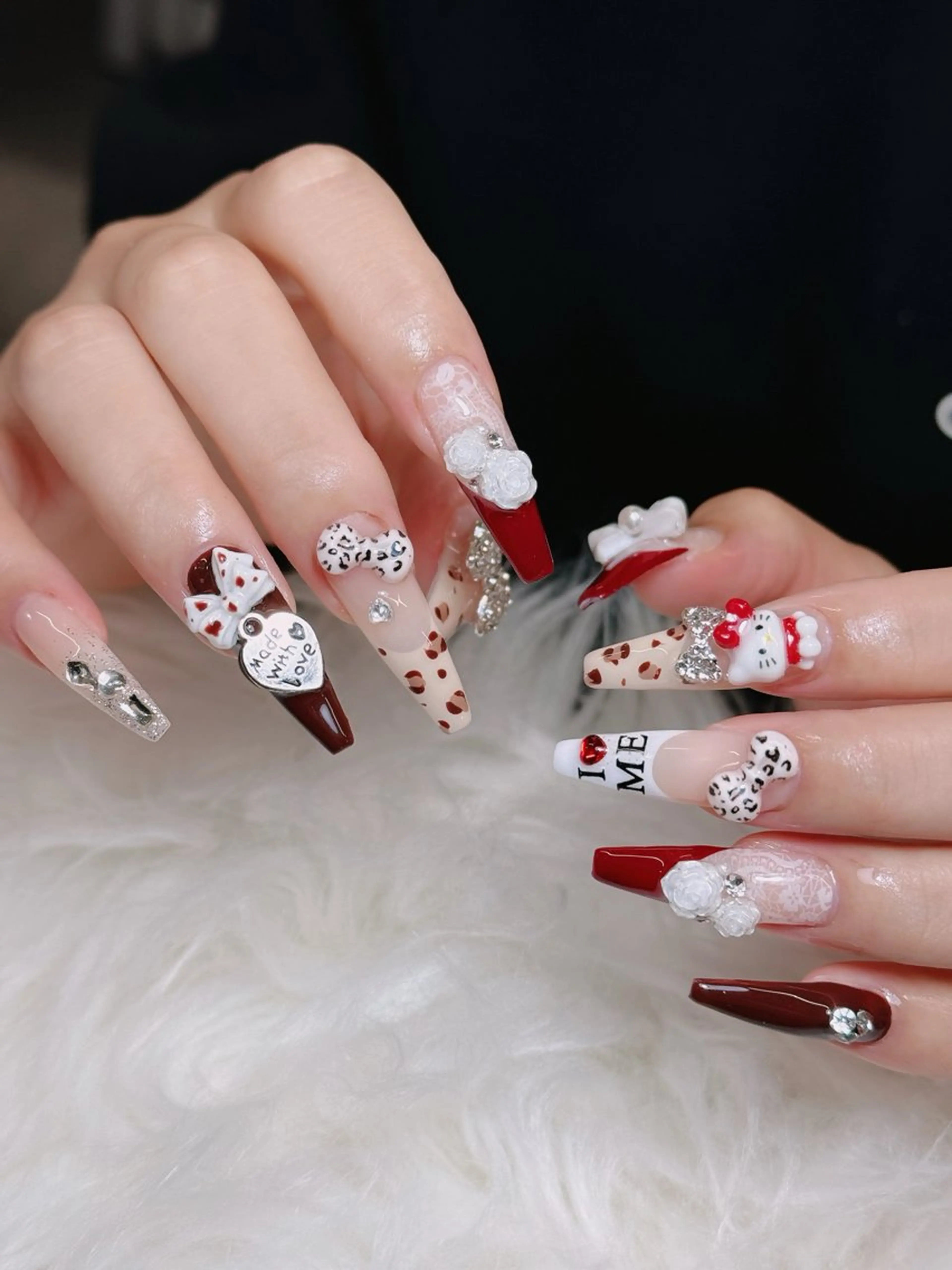 ネイル オーロラネイル チークネイル フットネイル フレンチネイル ハロウィン ハンドネイル Lumi Nail 新大久保3‘のネイルデザイン