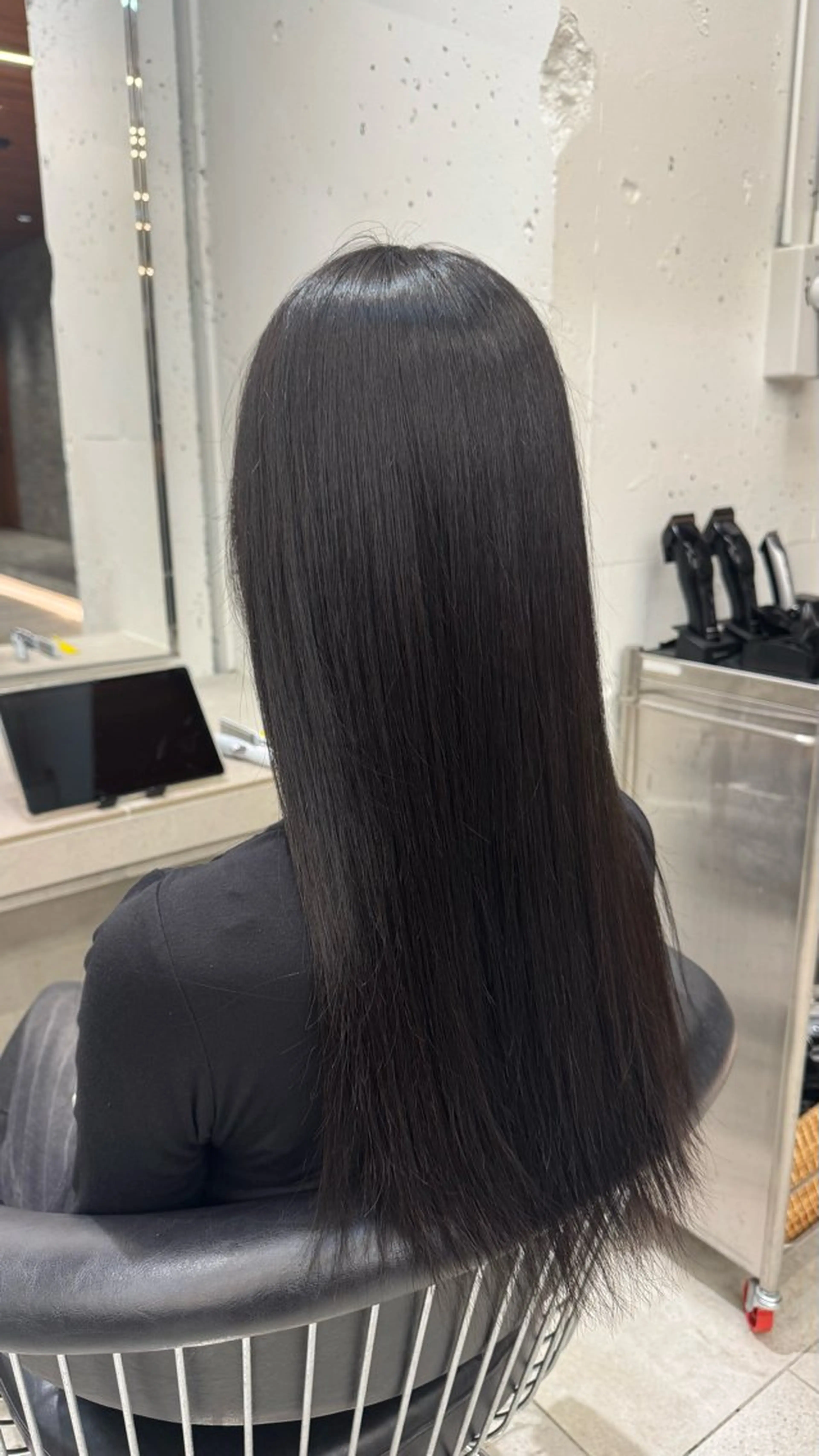 ロング カラー 黒髪 ブルーカラー ブルーブラック ヘアカラー sweetroom平塚所属・⭐️縮毛矯正カラー 氷室翔也⭐️のヘアスタイル