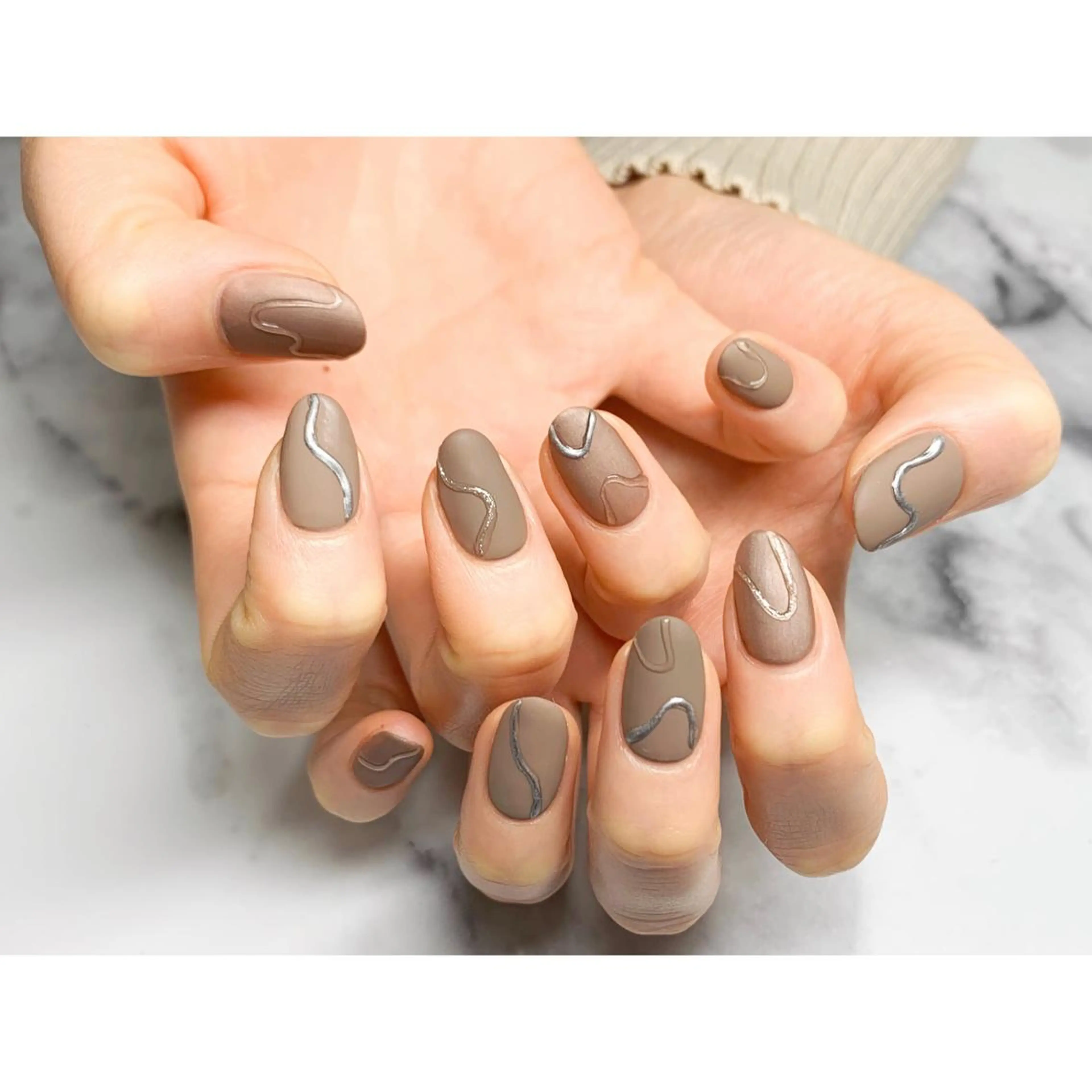 ネイル マットネイル nailsalon maluriのネイルデザイン