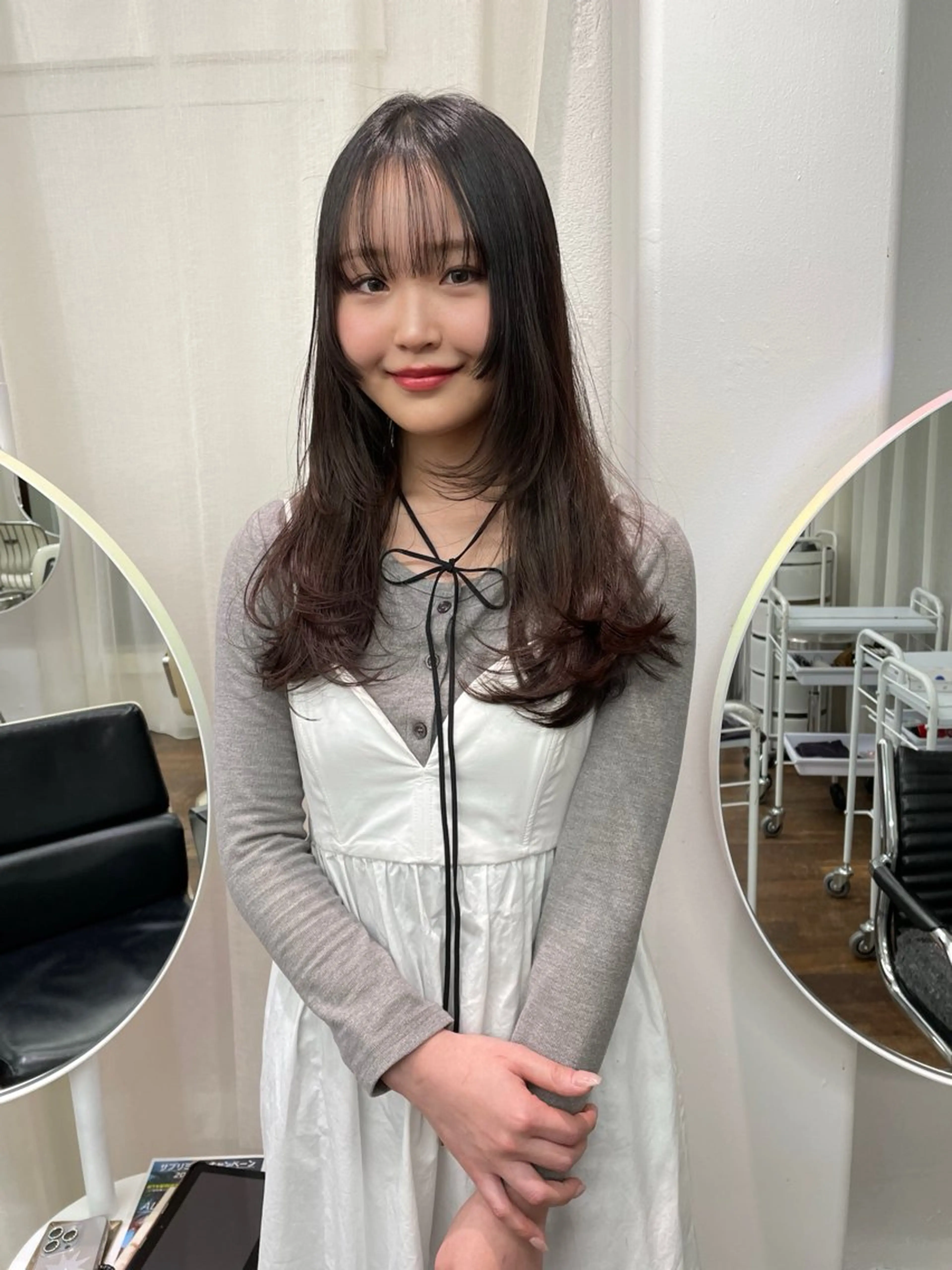 ロング カラー レイヤーカット 小顔カット カット ヘアカラー トリートメント レイヤーカット🎀 kanaのヘアスタイル