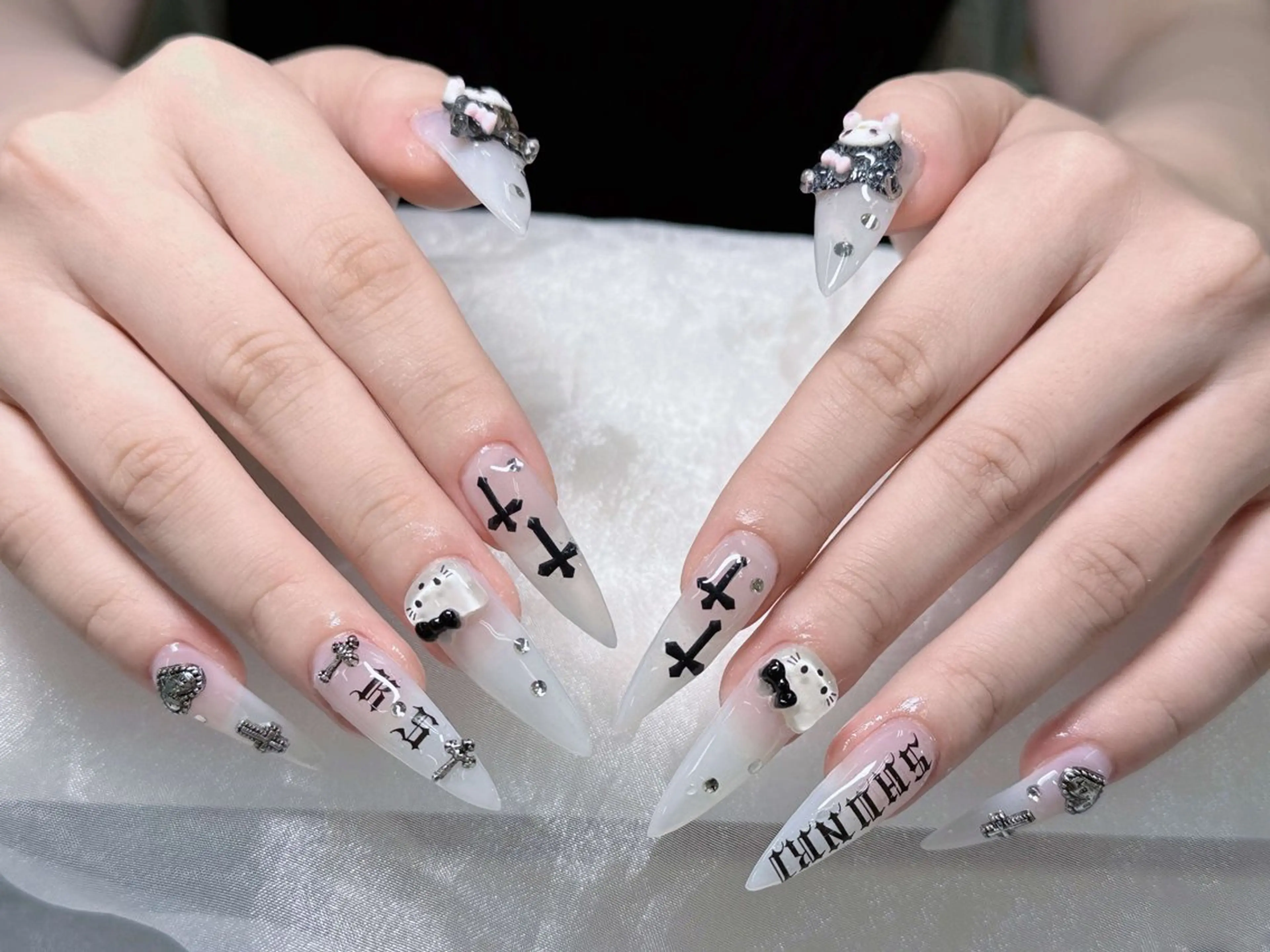 ネイル ハンドネイル RiNo Nail Salon所属・RinO Nail 大阪のネイルデザイン