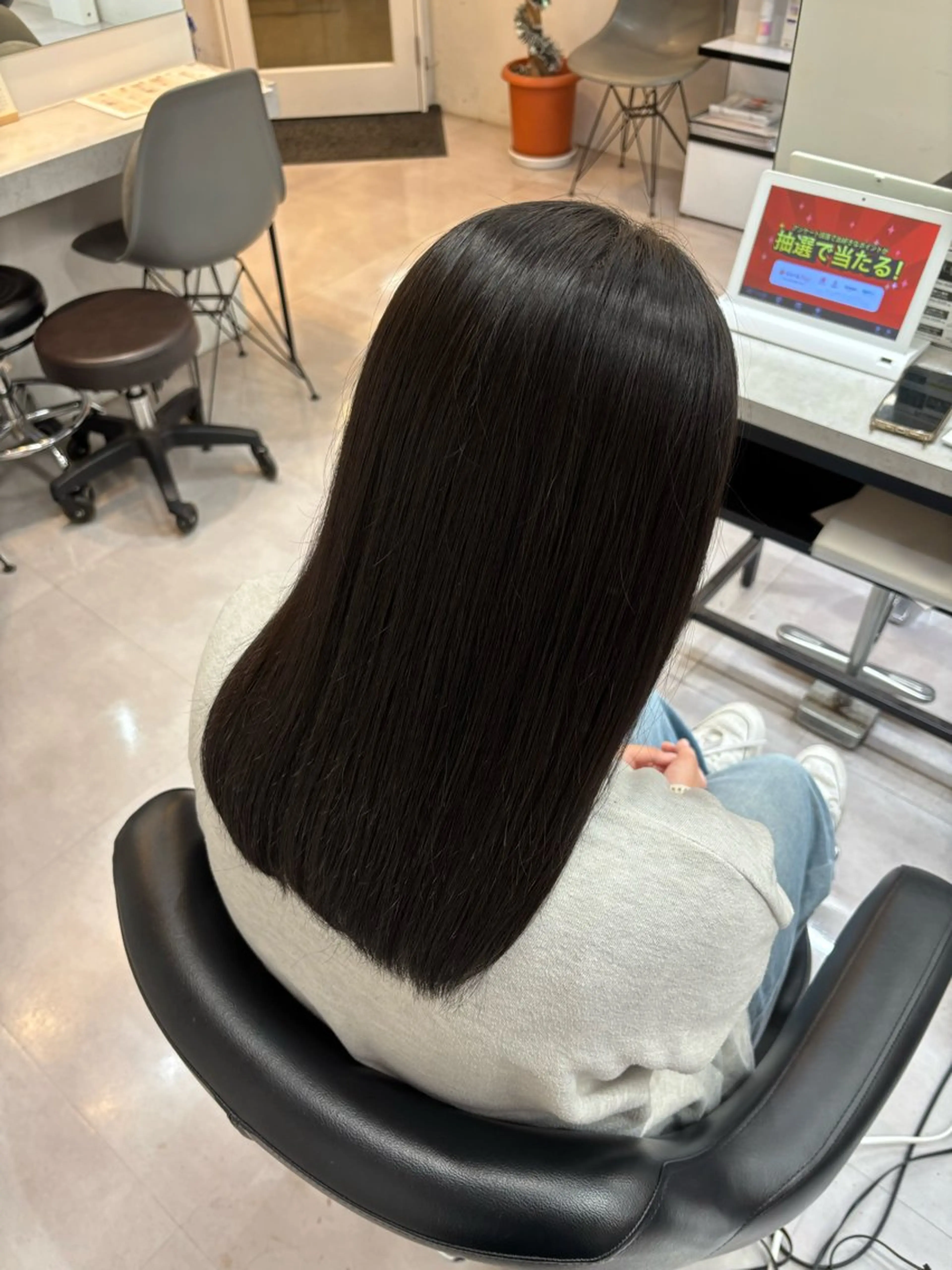 カット 縮毛矯正 トリートメント 🌙髪質改善カラー Momoka🦋のヘアスタイル