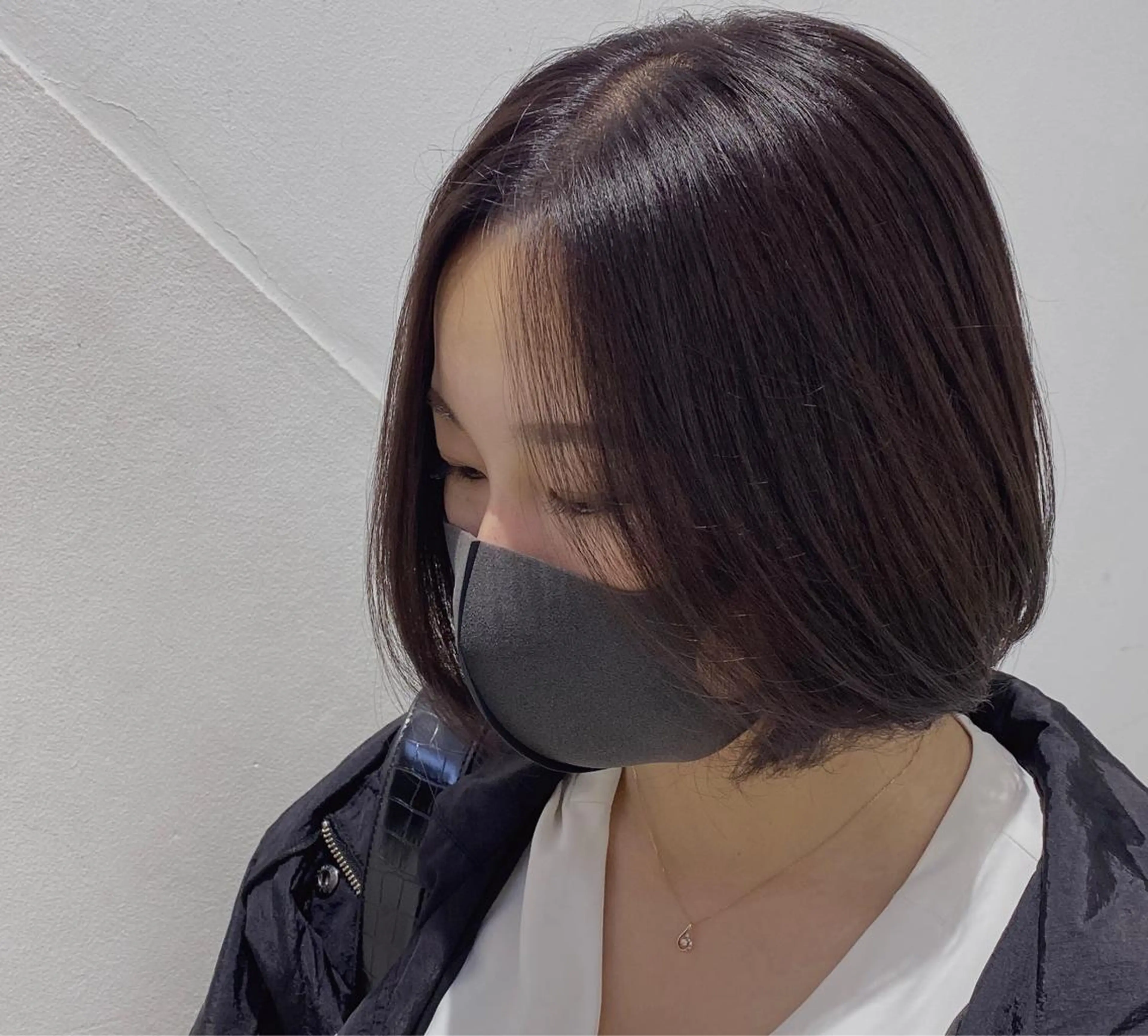 ミディアム カラー パープルカラー バイオレットカラー ✨くびれスタイル✨️ 戸嶋穂乃香のヘアスタイル