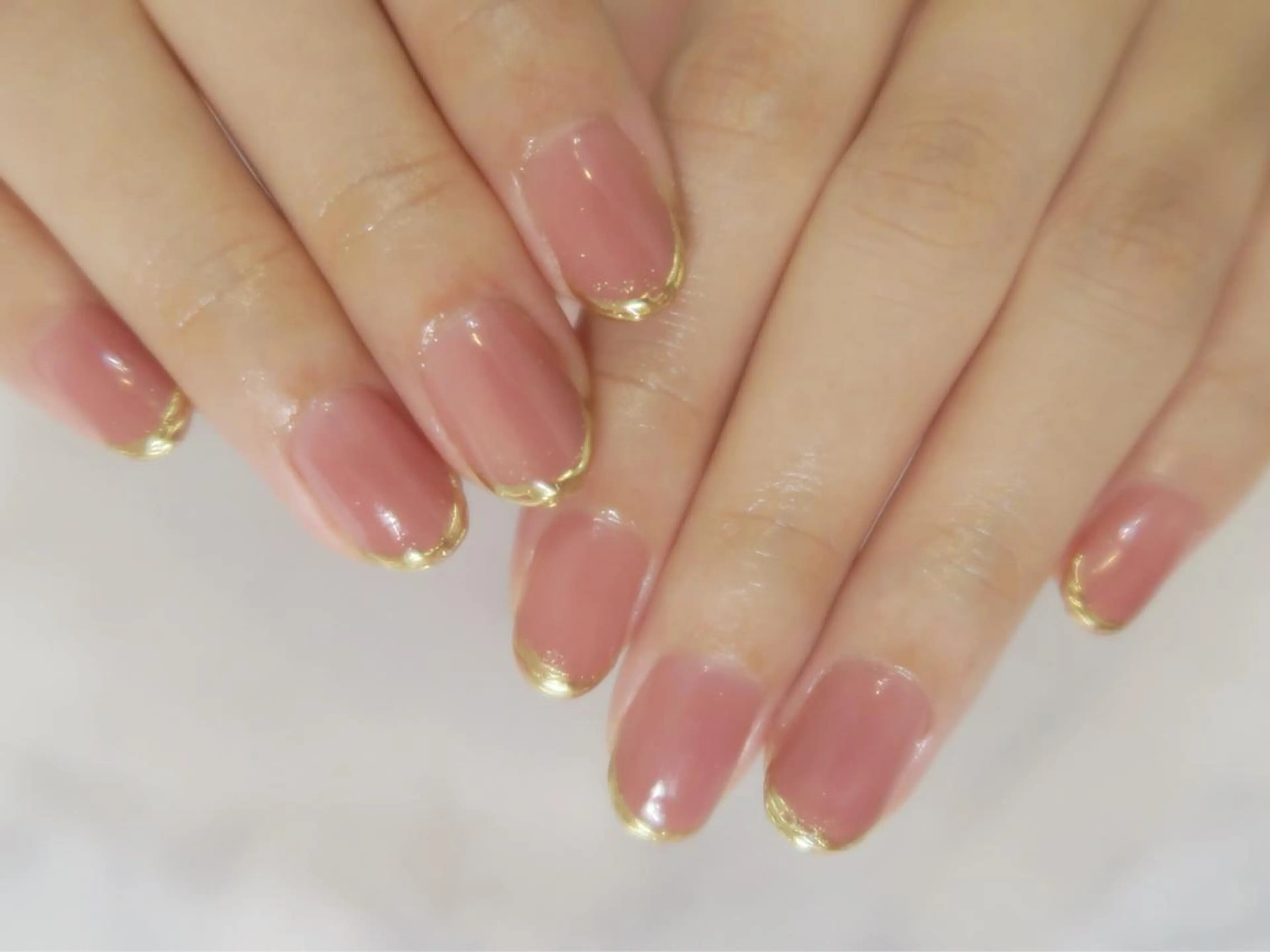 ネイル gloss nail 代々木上原のネイルデザイン