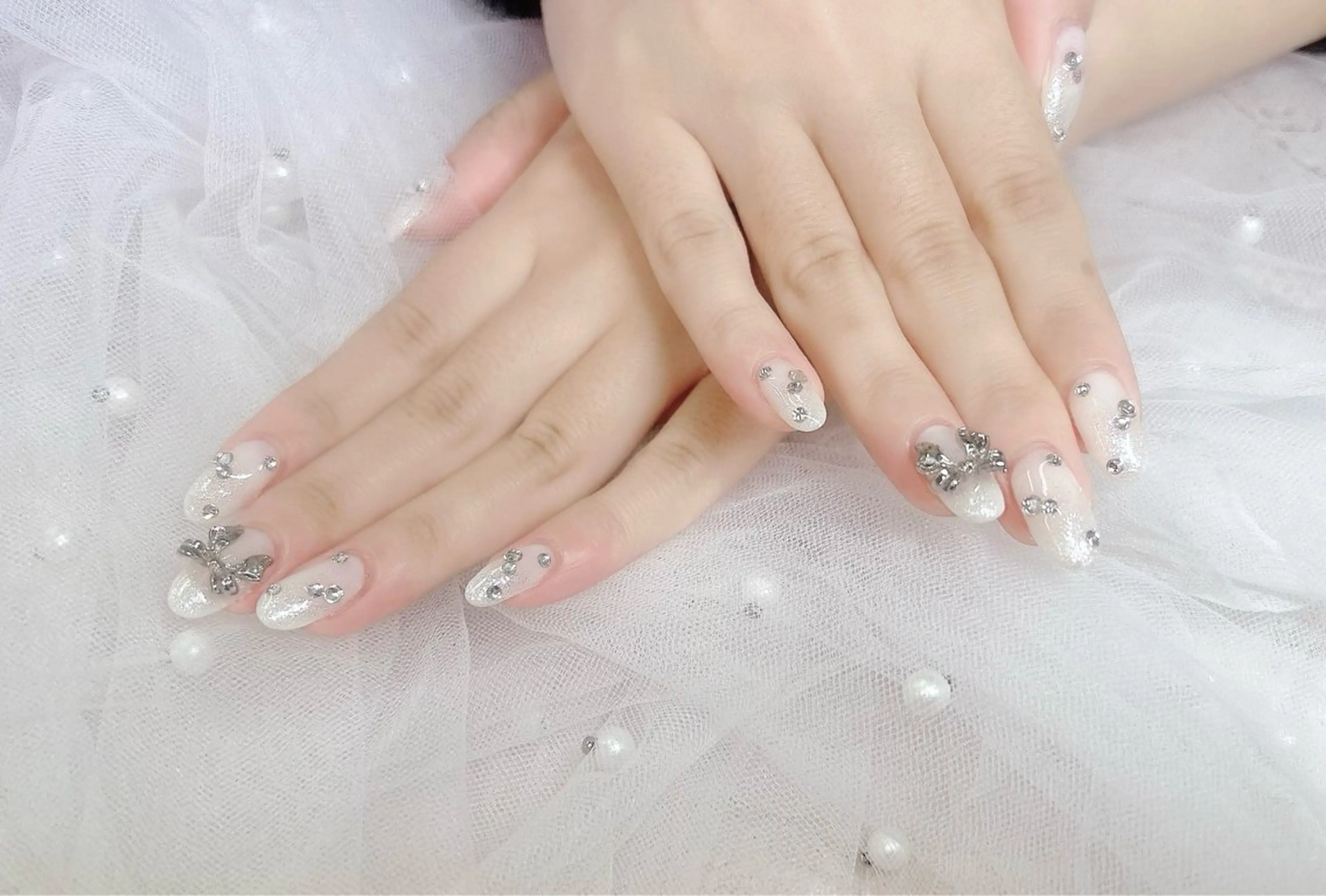 ネイル ハンドネイル ᴿᴬᴺᴼᴺ ‎🤍 𝐴𝑌𝐴𝐾𝐴のネイルデザイン