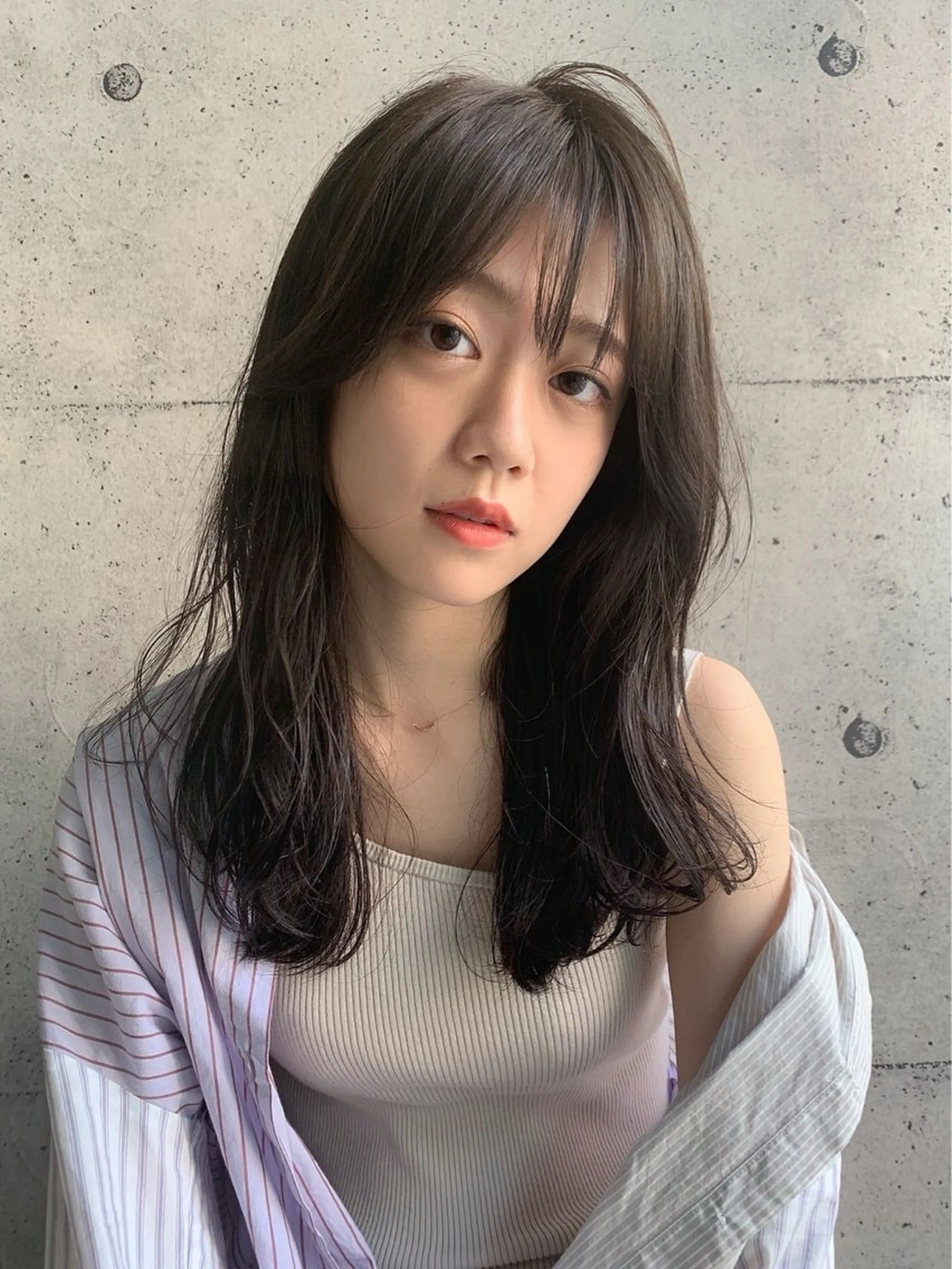 セミロング カラー 近藤 ちかのヘアスタイル