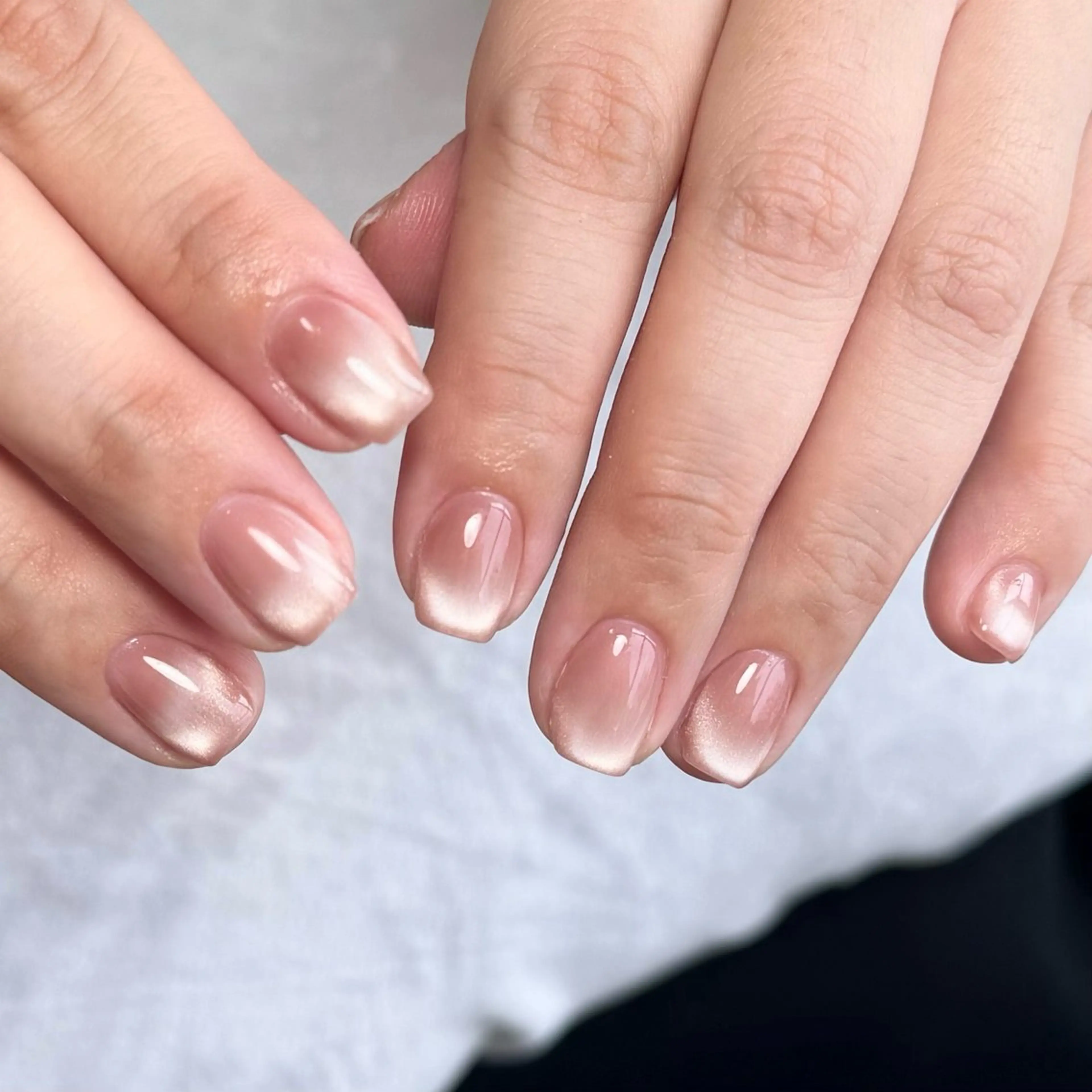 ネイル ハンドネイル nail salon CAREY 🎀のネイルデザイン