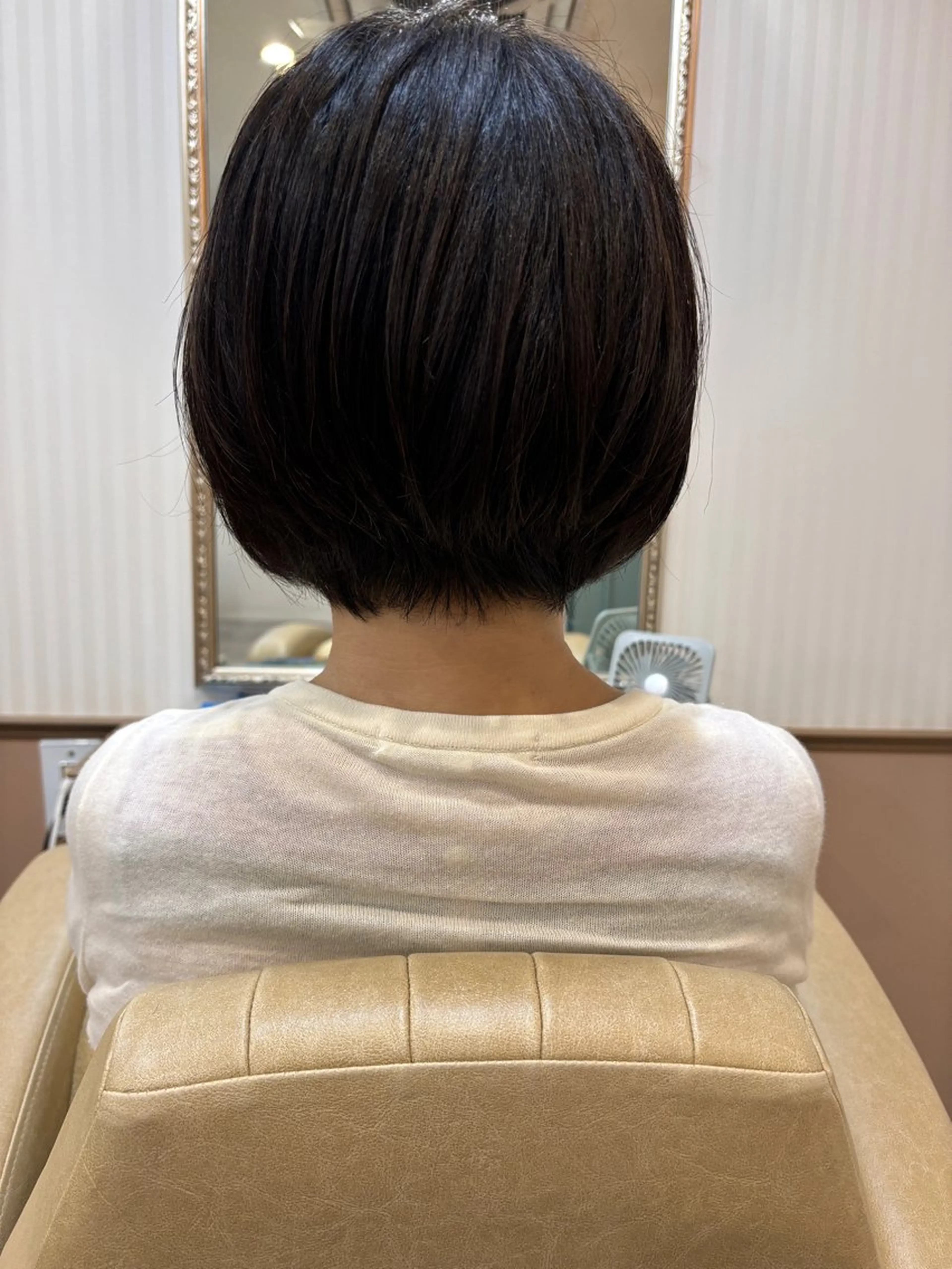 ショート シンセティックヘアデザイン所属・吉井 愛のヘアスタイル