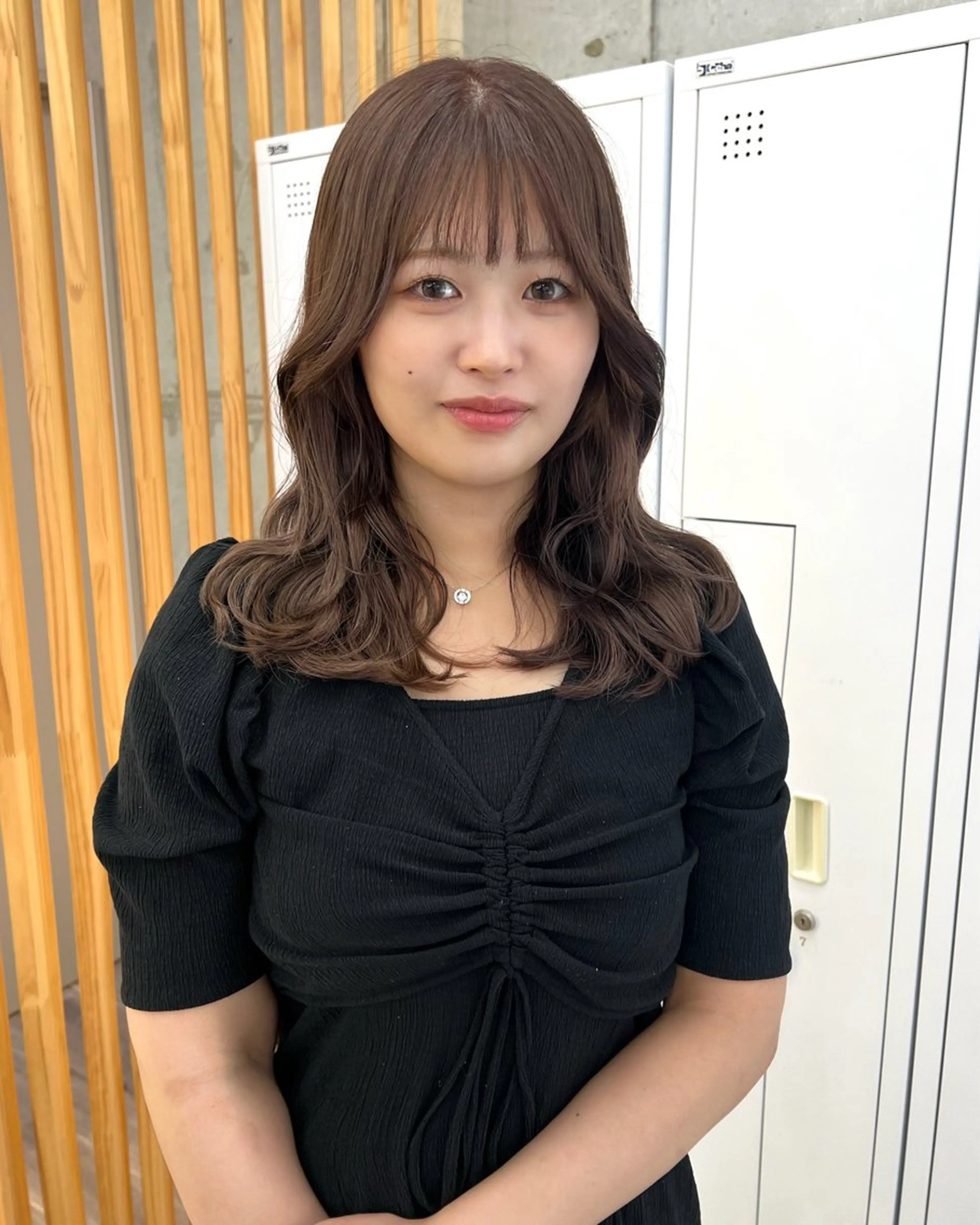 ミディアム ミディアムレイヤー 顔まわりレイヤー 顔周りカット 韓国風ヘア レイヤーカット カット ヘアカラー トリートメント 🫧ふじたまゆ🫧 レイヤーカット✂︎のヘアスタイル