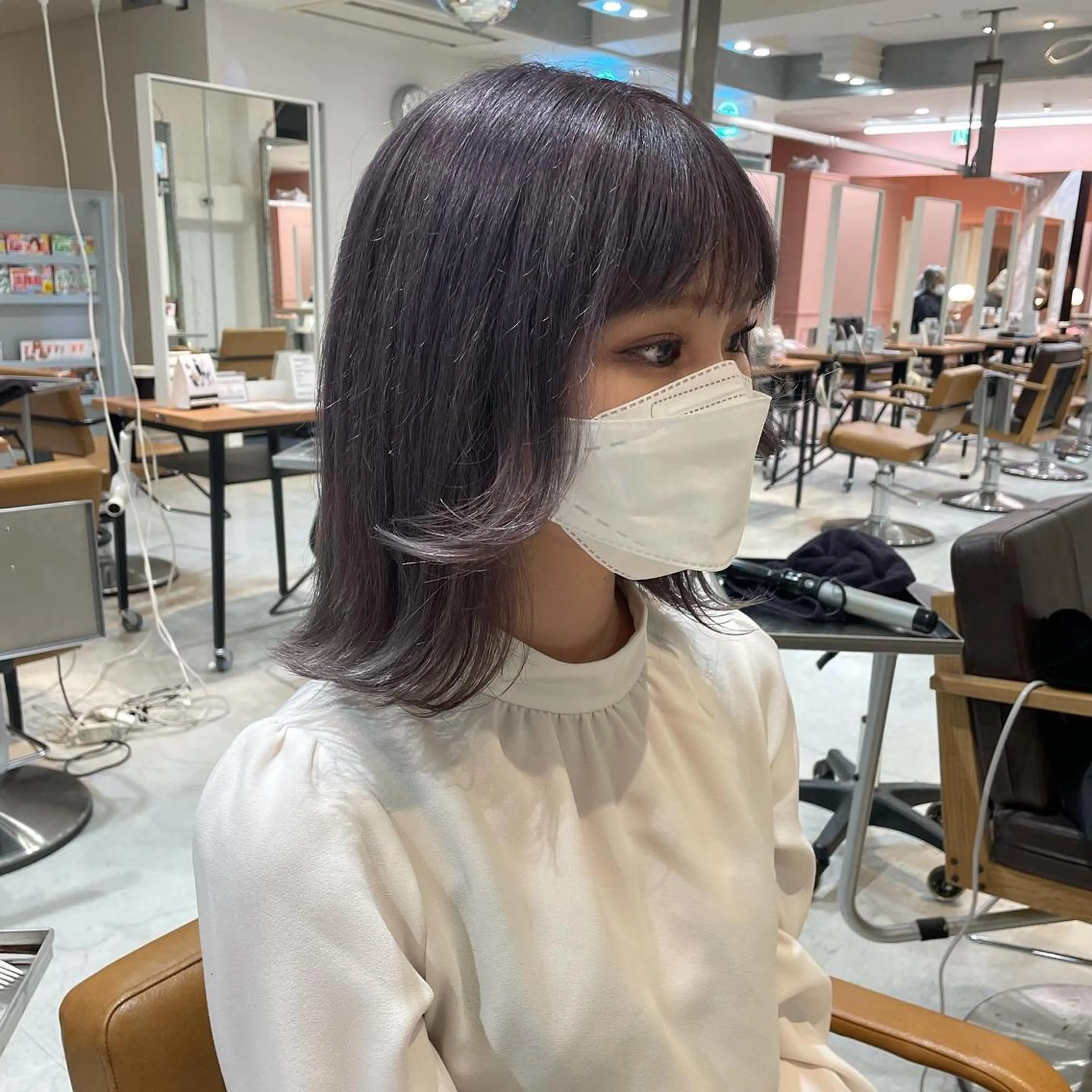 ミディアム カラー ブリーチ ヘアカラー 大阪韓国ヘア 🦋RINKAのヘアスタイル