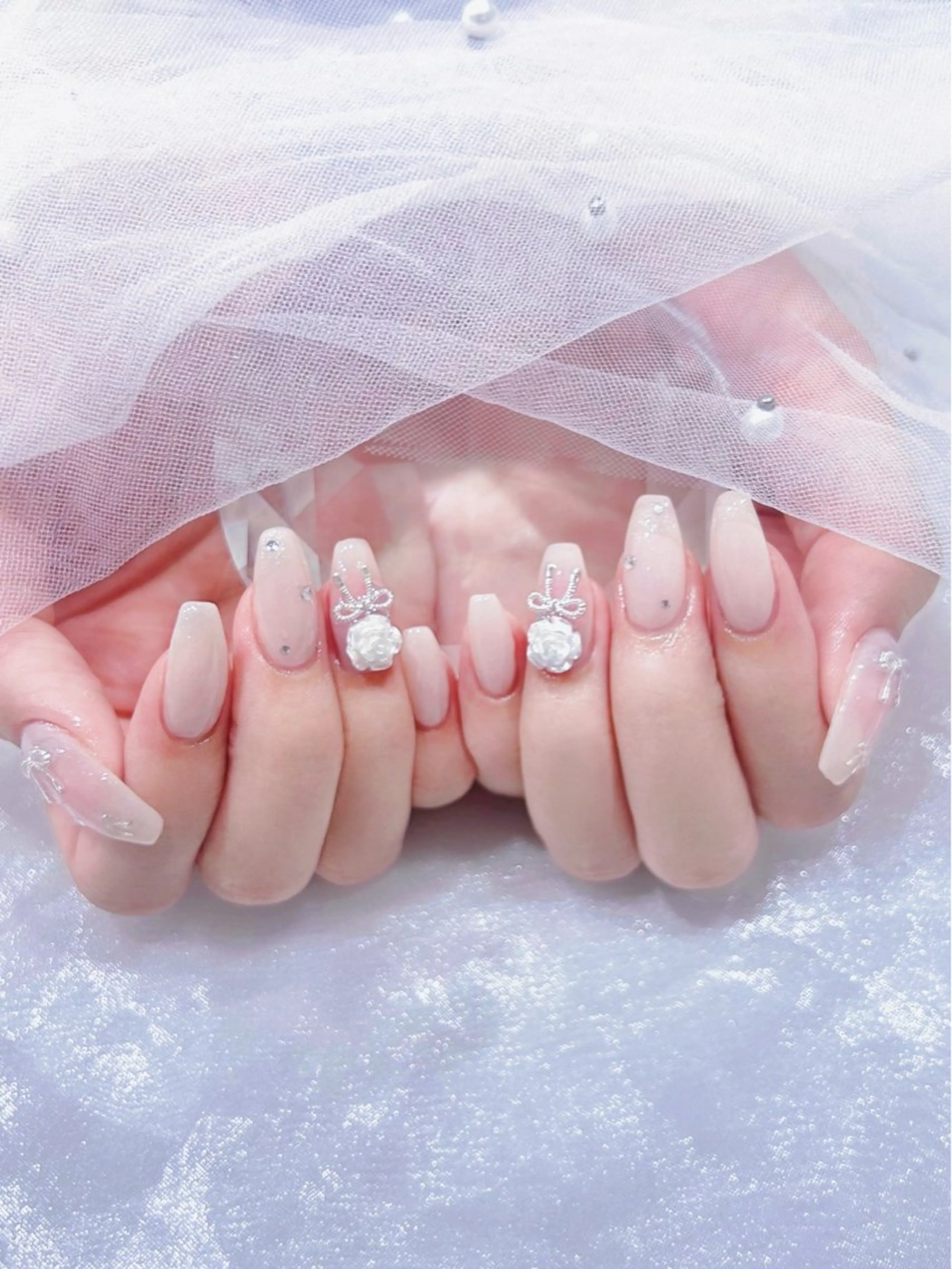 ネイル GO TODAY 横浜Solace店所属・Azuki Nail🎀のネイルデザイン