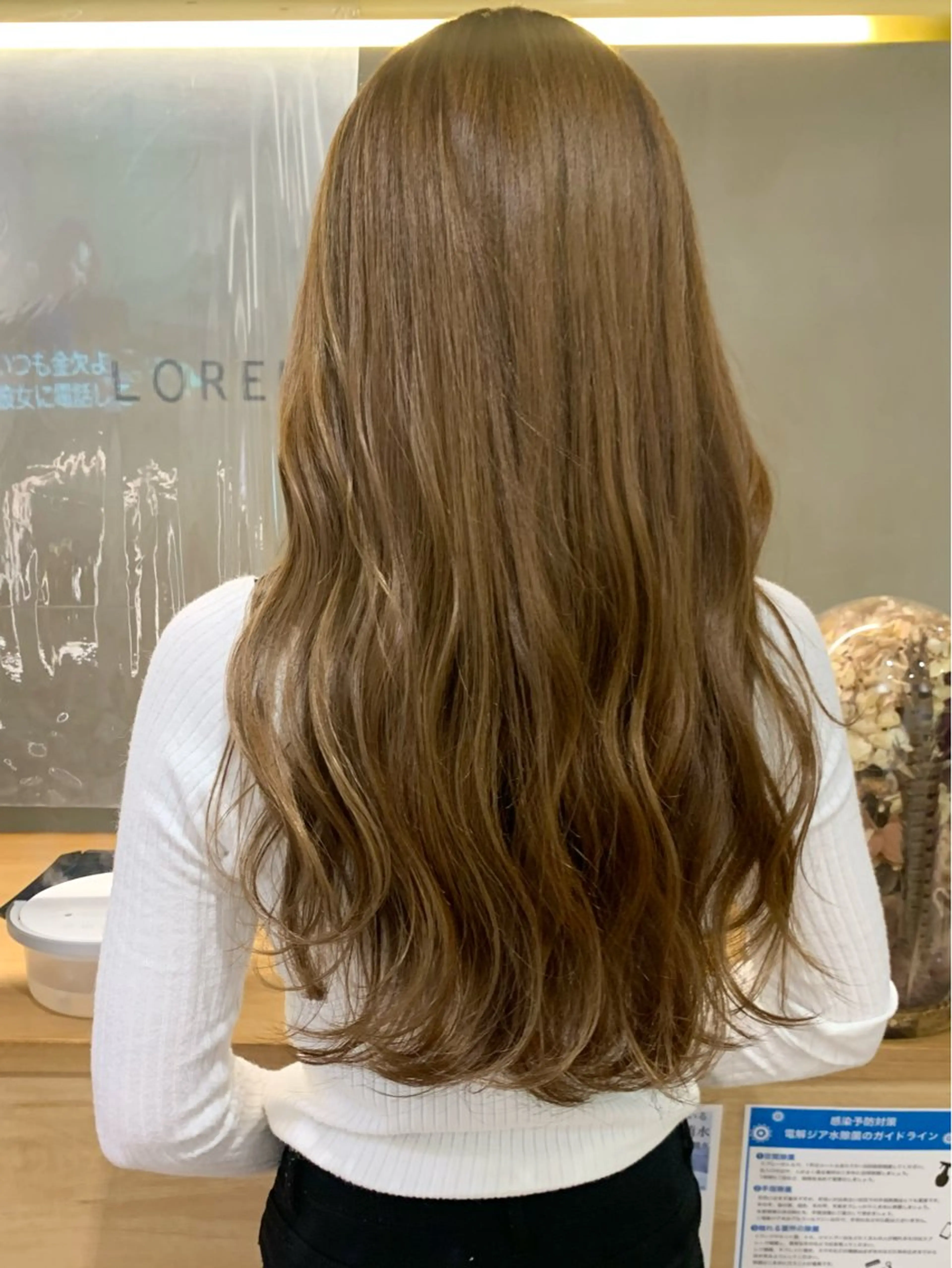 ロング LOREN＋透明感 オリーブhirokoのヘアスタイル