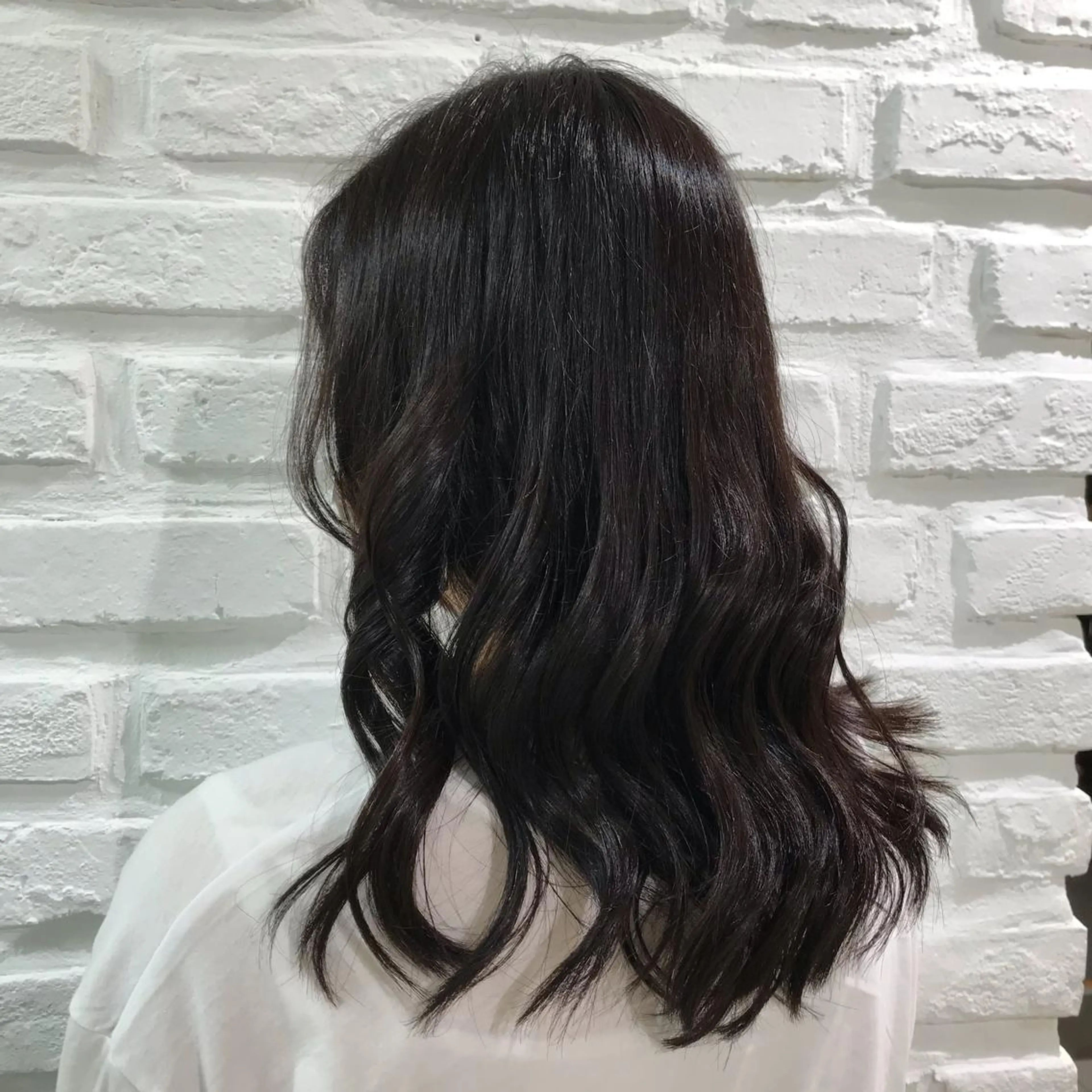 セミロング カラー 透明感カラー 韓国風ヘア カット ヘアカラー トリートメント 暖色カラー💜 中山由梨のヘアスタイル