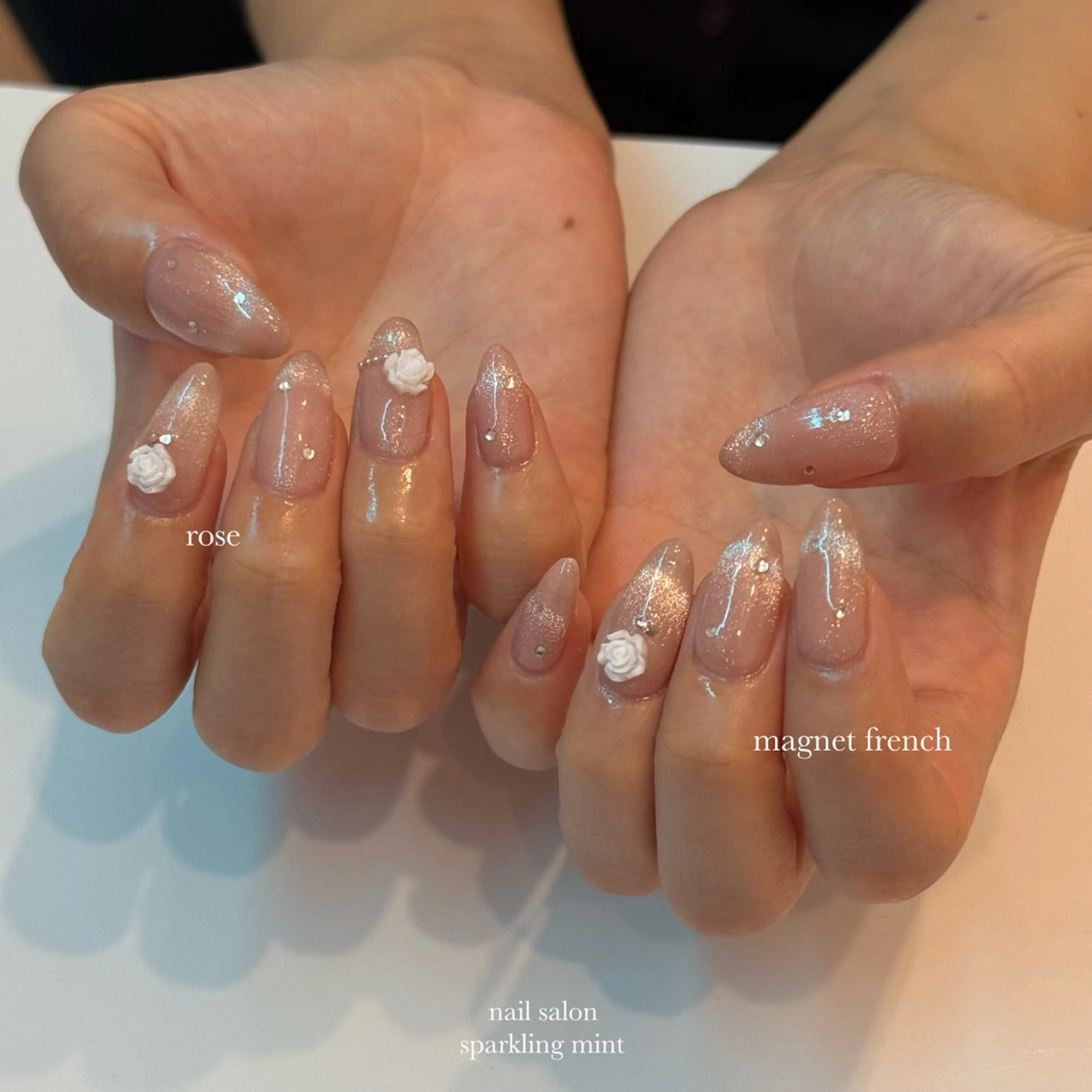 ネイル フレンチネイル マグネットネイル マグネットフレンチ ハンドネイル natsuki 🎀💎モデル様募集のネイルデザイン