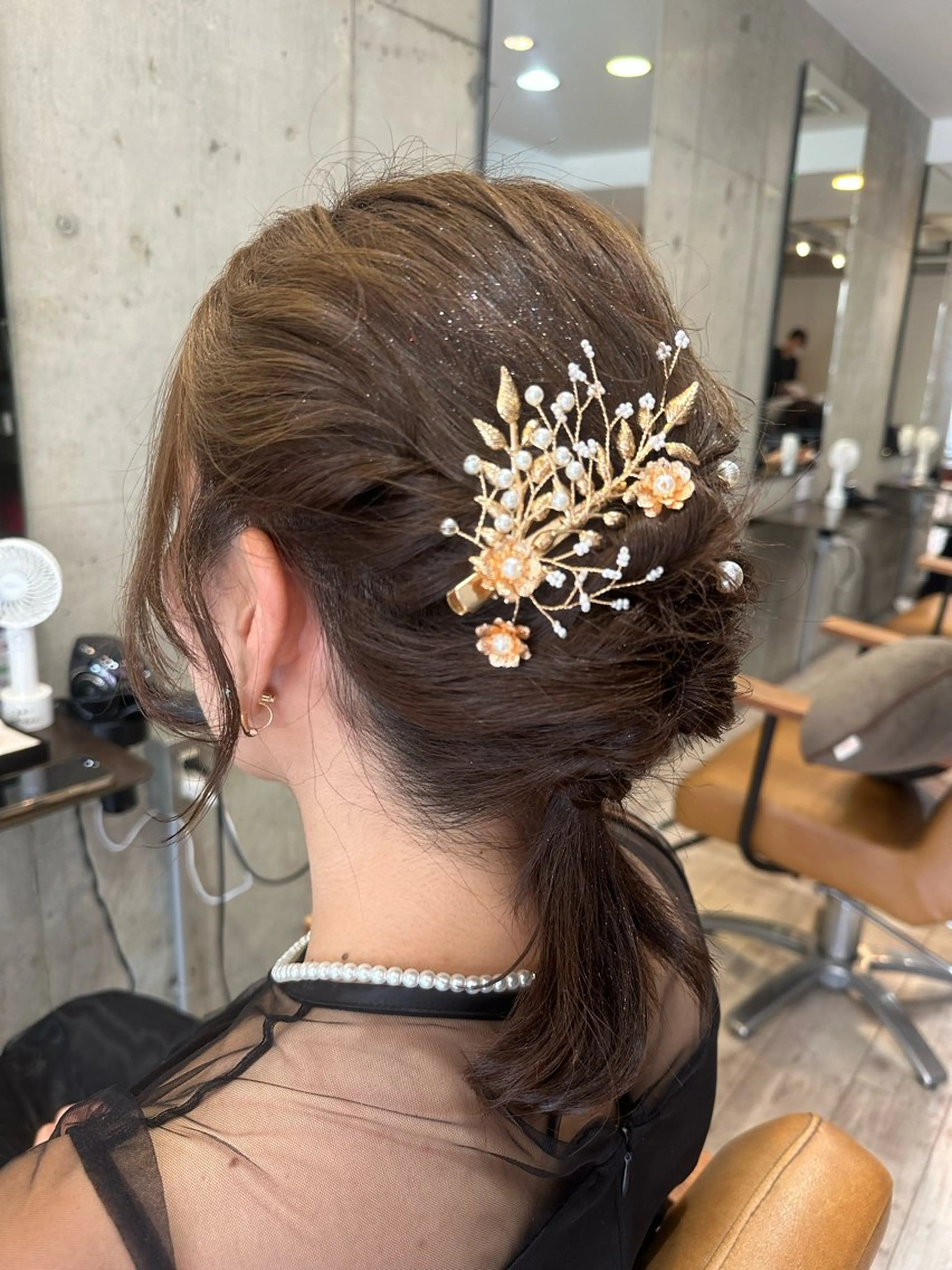 セミロング ヘアアレンジ 熊瀧 彩花のヘアスタイル