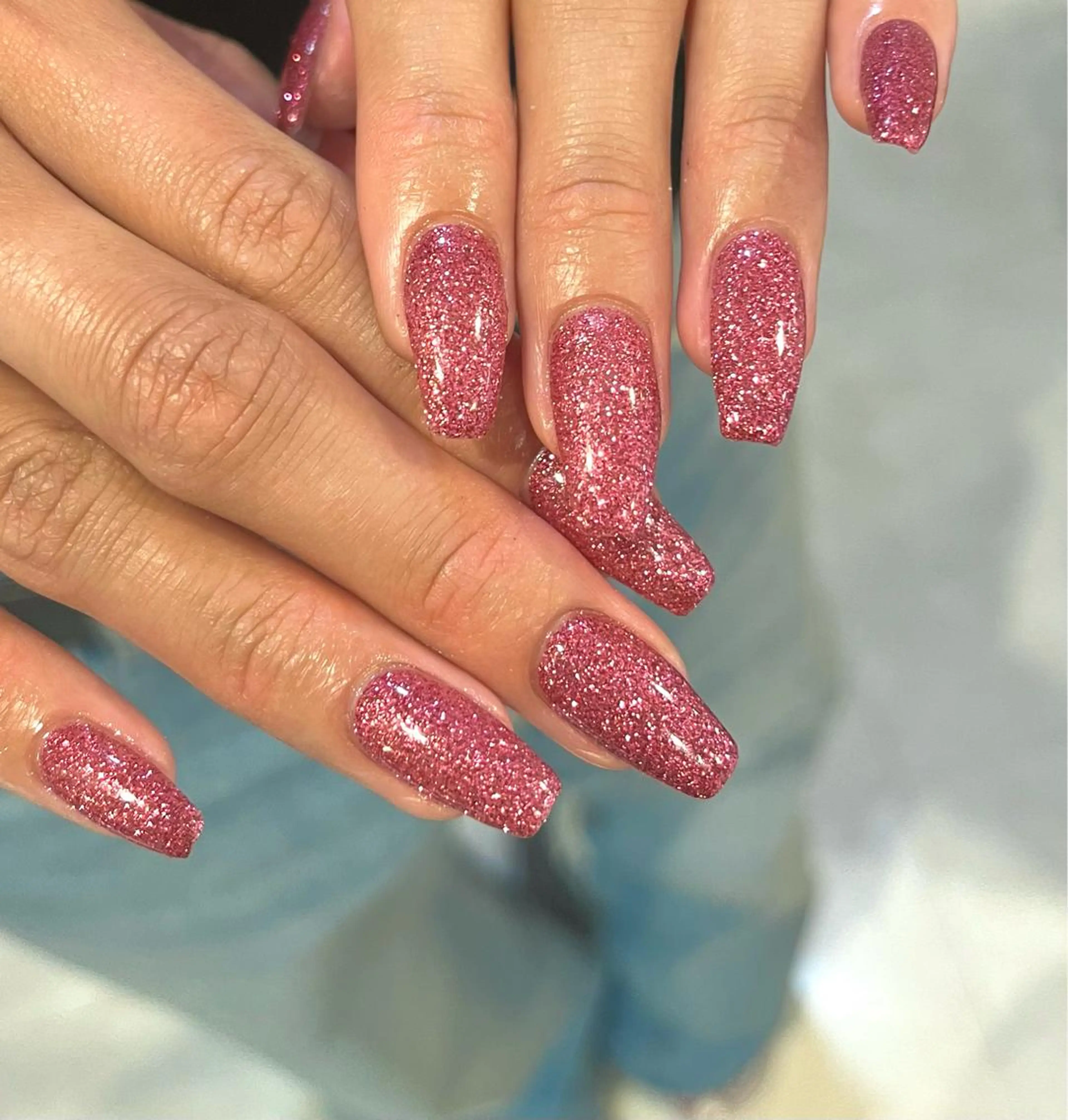 ネイル ブルー キラキラネイル ラメ(グリッター) ワンカラーネイル ピンク para ☀︎ sol by BECK所属・Para Sol nail　Maoのネイルデザイン