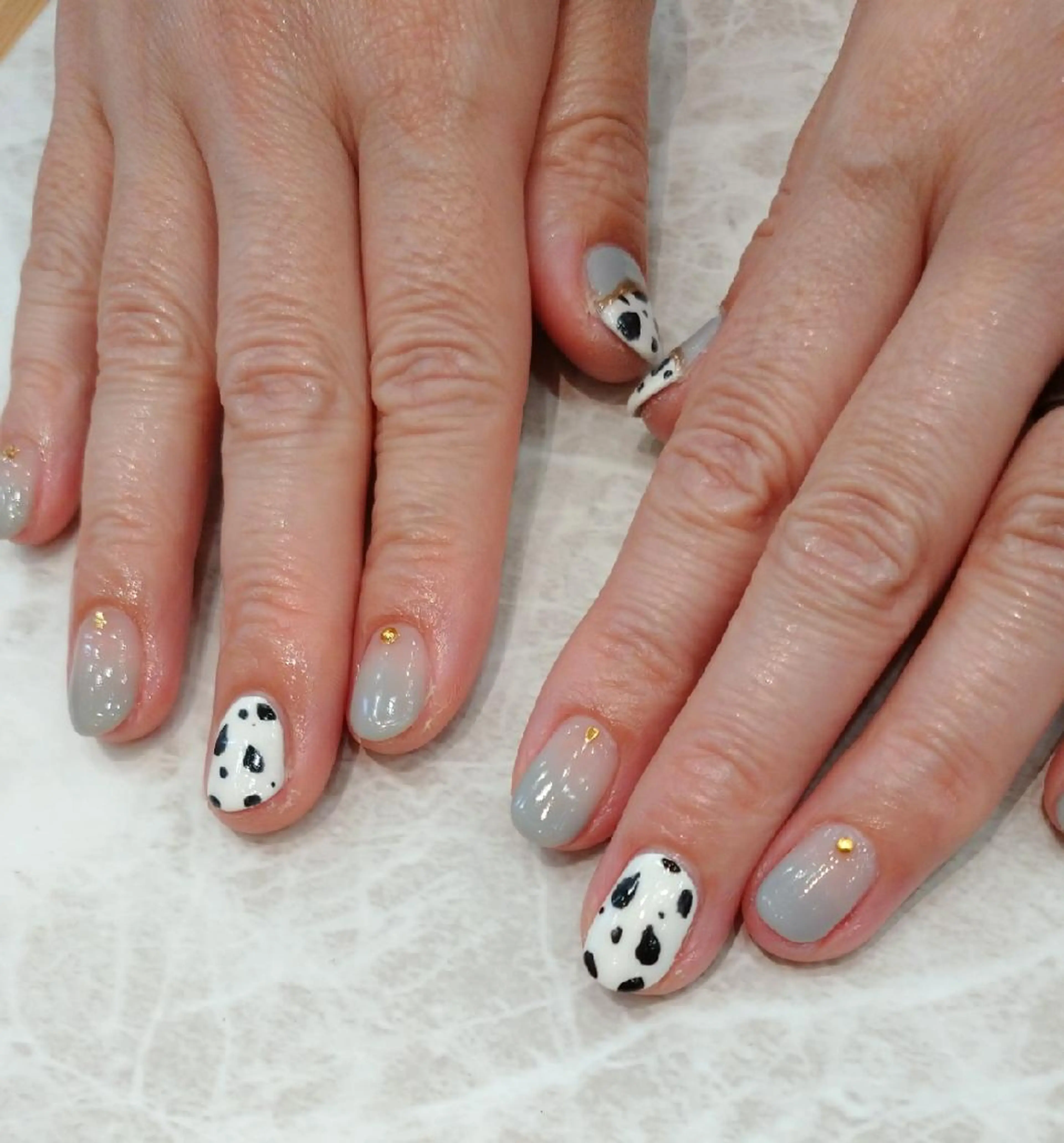 ネイル アートネイル ジェルネイル グラデーション パラジェル ハンドネイル 會田 瑠衣のネイルデザイン