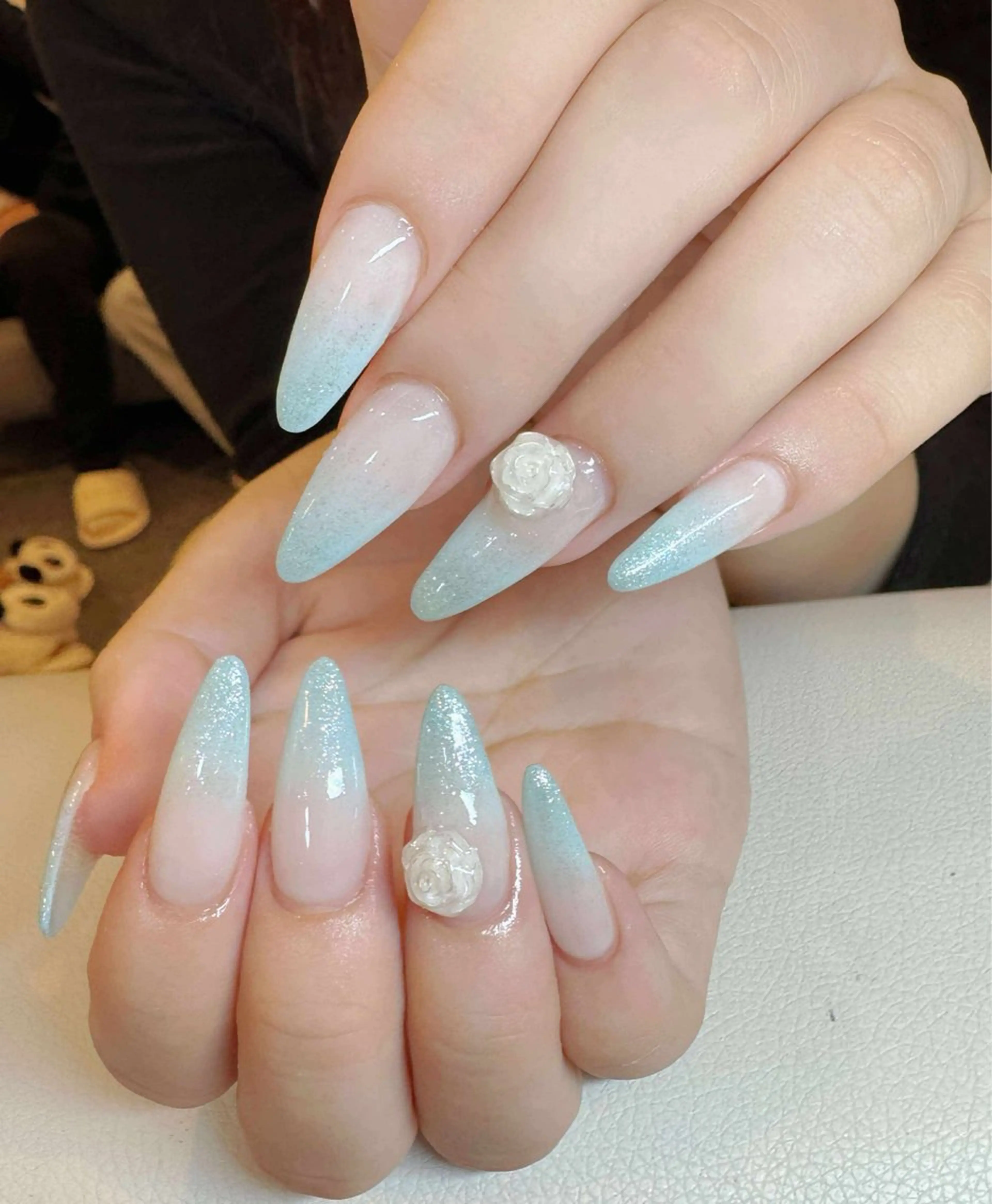 ネイル ボルドー ブラウン チークネイル ドット フットネイル ハンドネイル RUBY Nail 日暮里店のネイルデザイン