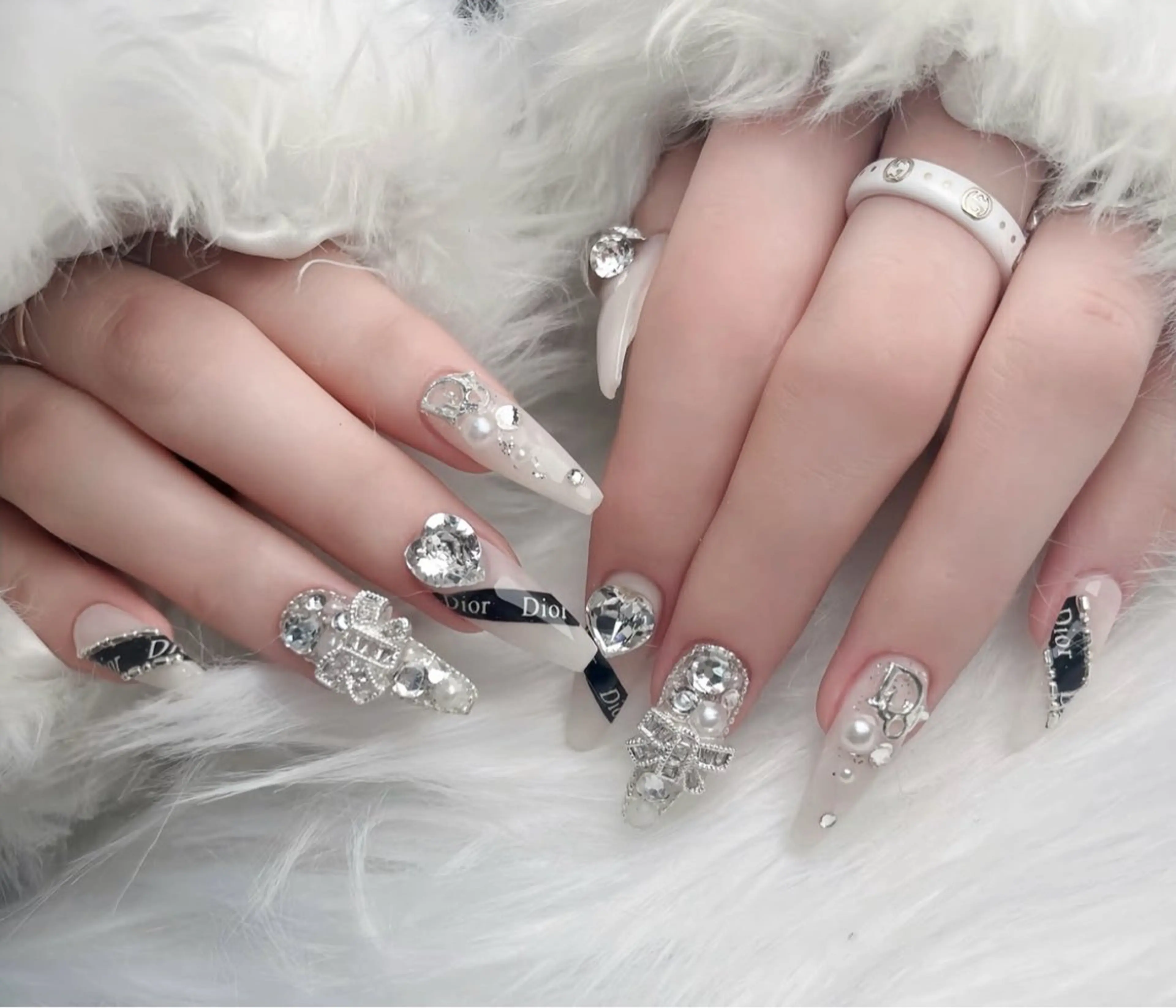 ネイル ハンドネイル RiNo Nail Salon所属・RinO Nail 大阪のネイルデザイン