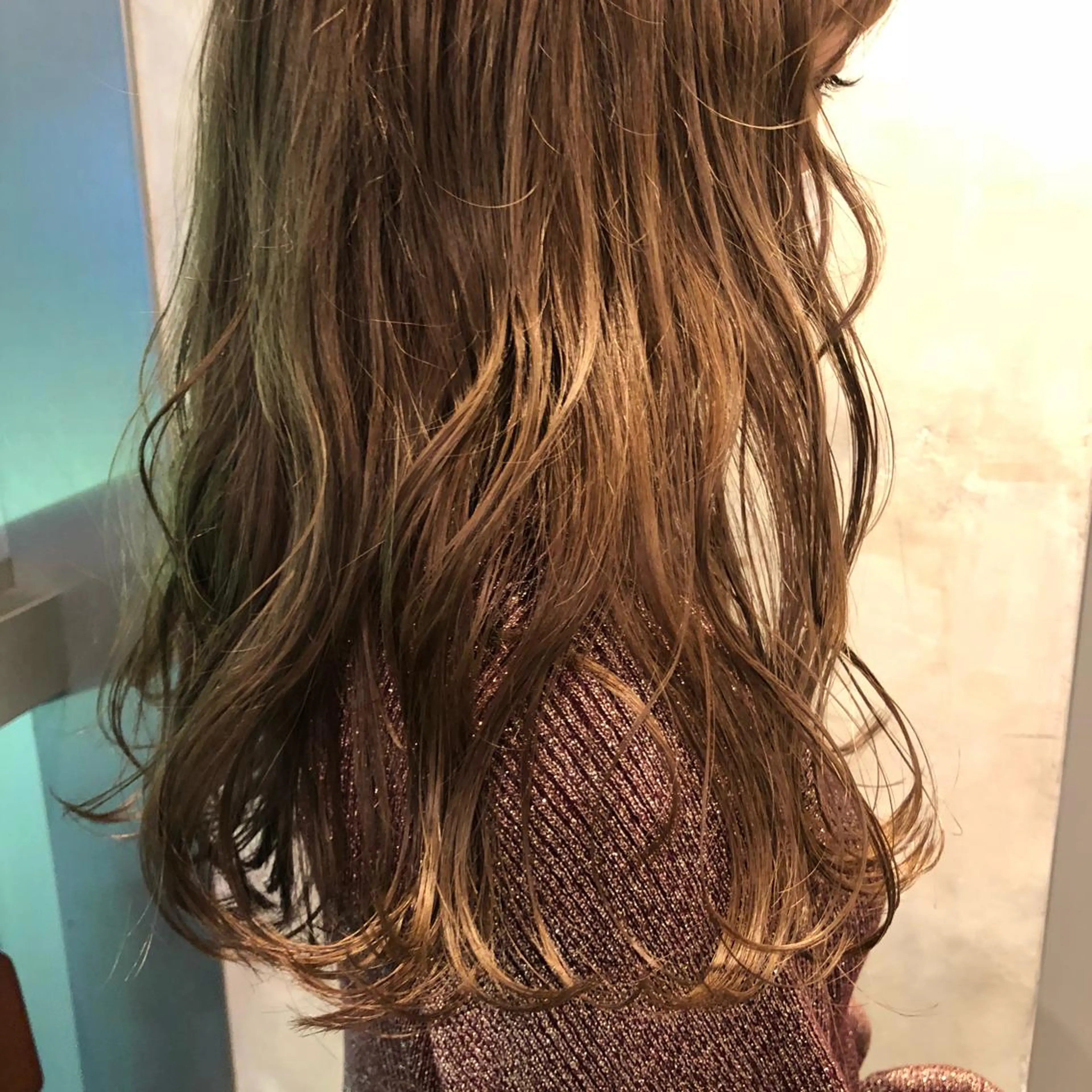 セミロング カラー 圧倒的透明感カラー nana🦕のヘアスタイル