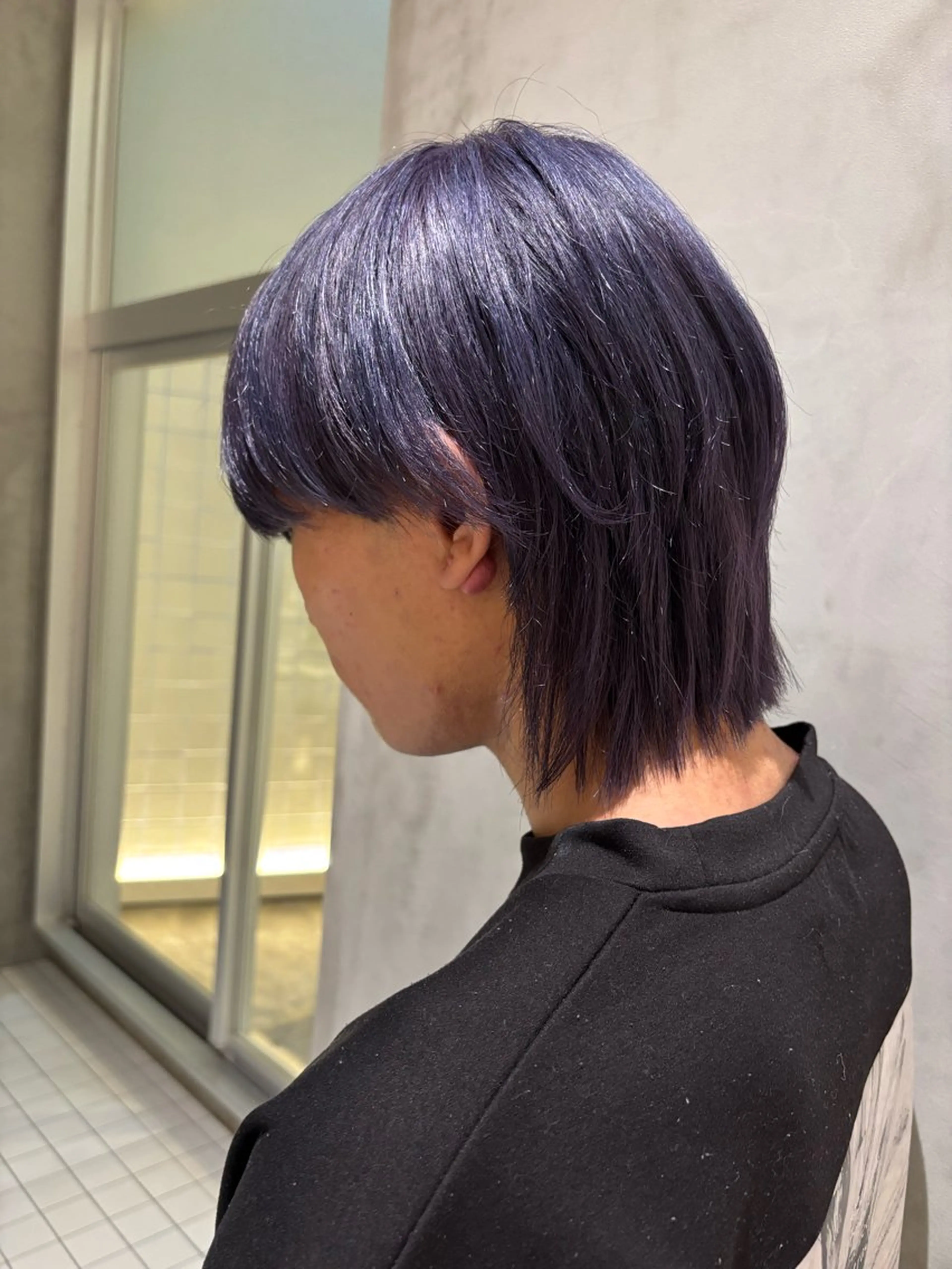 ショート カラー メンズ 髪質改善ブリーチ 森崎雄斗のヘアスタイル