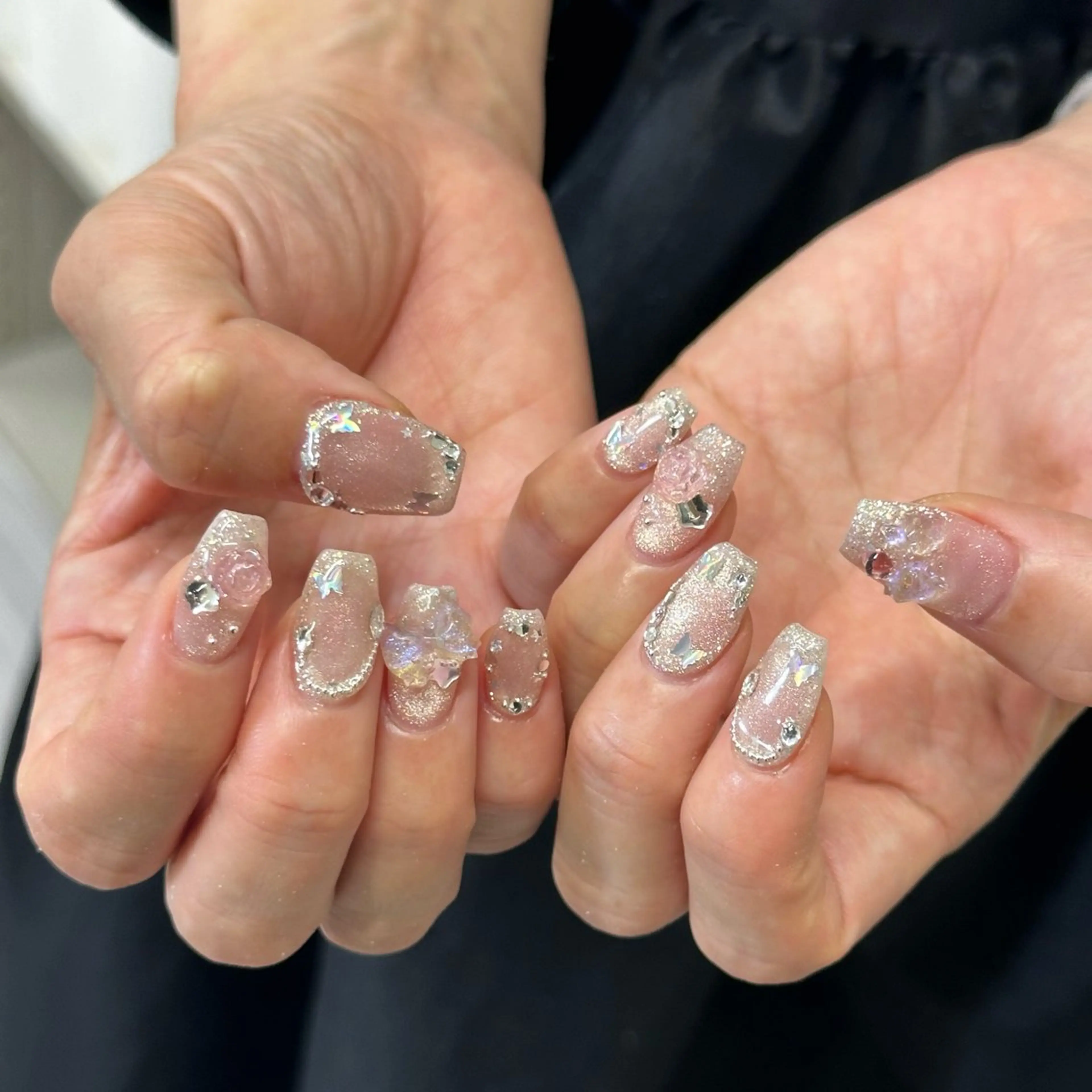 ネイル ハンドネイル Nailist Amiのネイルデザイン